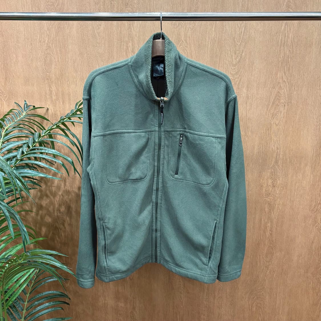 파타고니아 하이넥 신칠라 플리스 집업 지퍼 포켓 디테일 레귤러핏 카키 상품이미지1