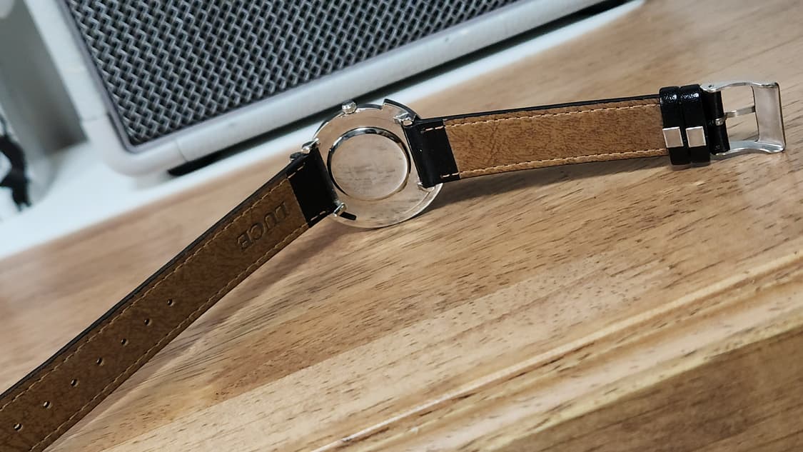 # 빈티지 레트로 헤비매탈 하이텍디자인 시계 레어시계 급처 상품이미지3