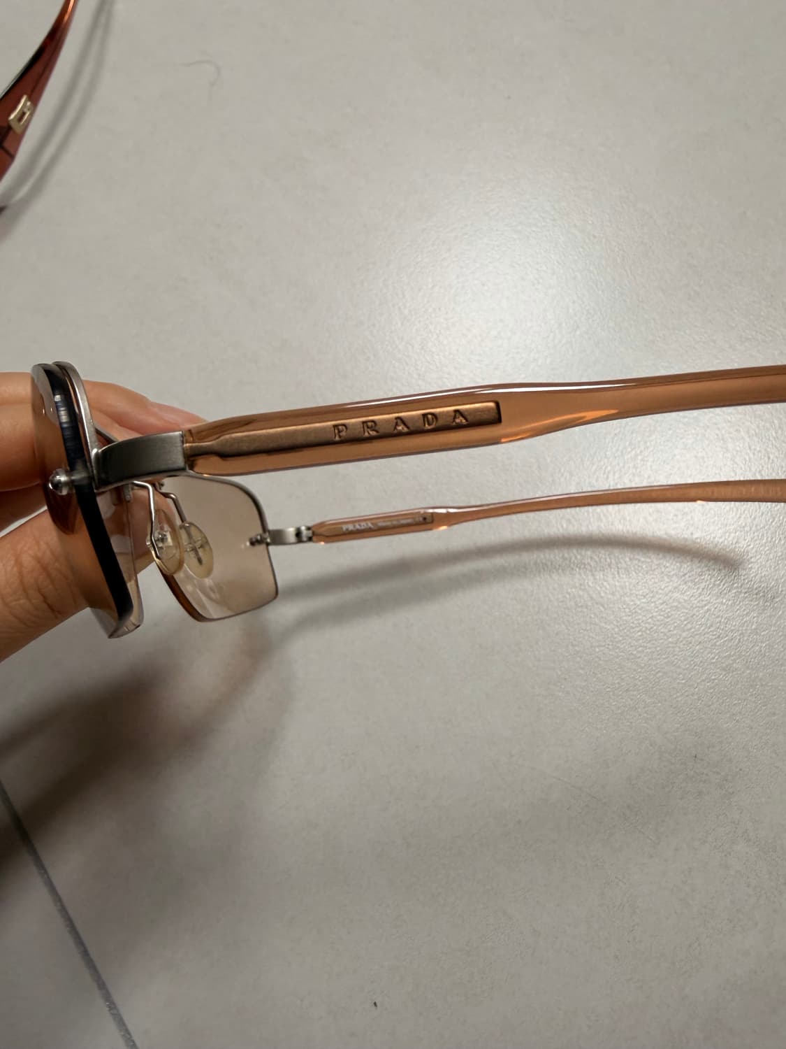 프라다 반무테 선글라스 여성용 상품이미지5