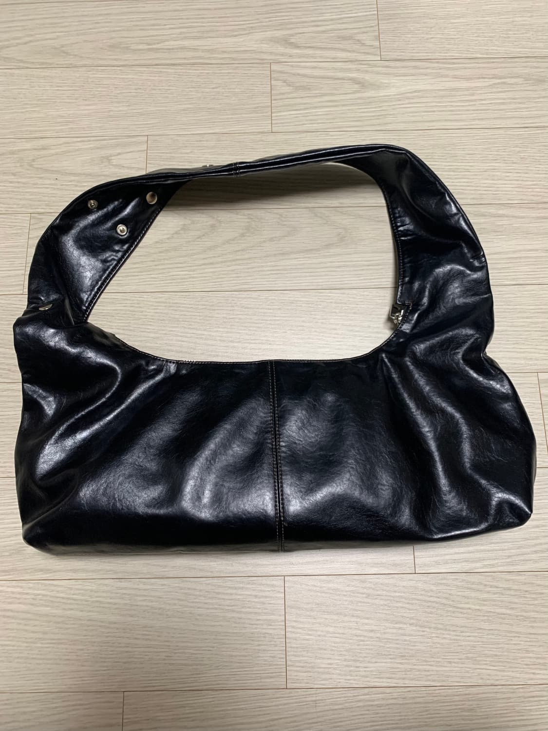 히에타 티나백 블랙 키링포함 상품이미지4