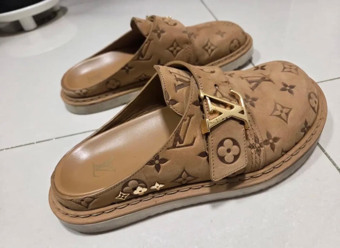 루이비통 이지 뮬 샌들 5사이즈 상품이미지1