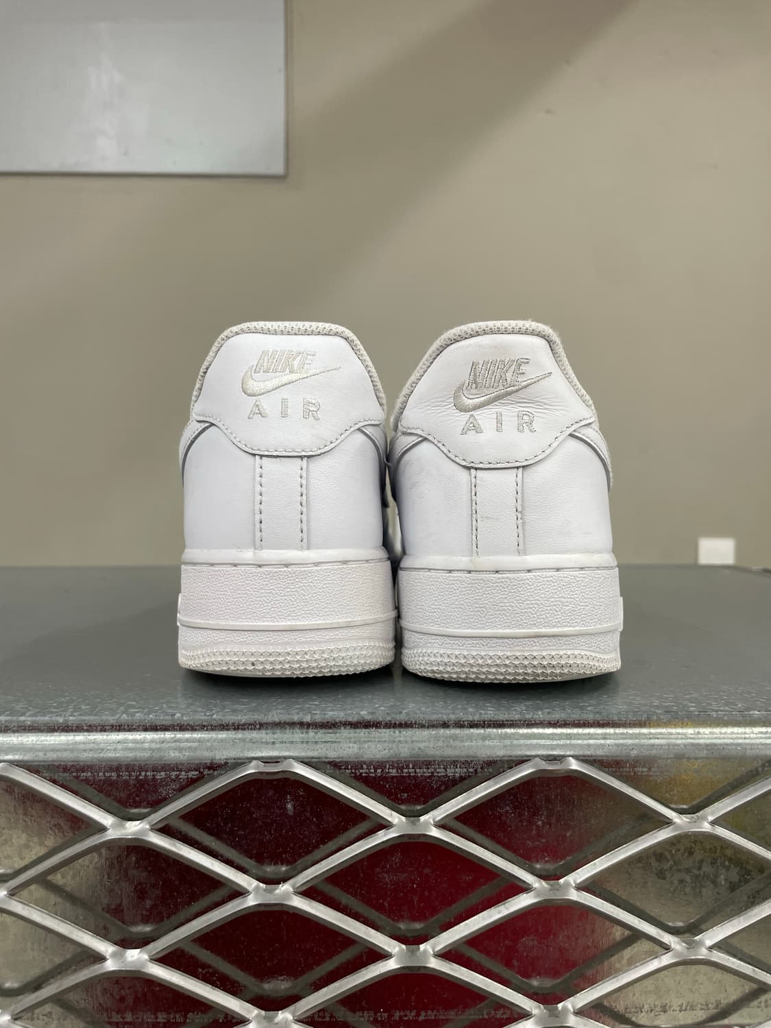 나이키 에어포스1 로우 화이트 270 상품이미지3