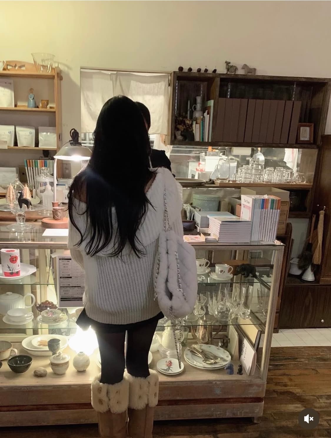 샵리즈 더위시 Leeds 원숄더 니트 아이보리 상품이미지3