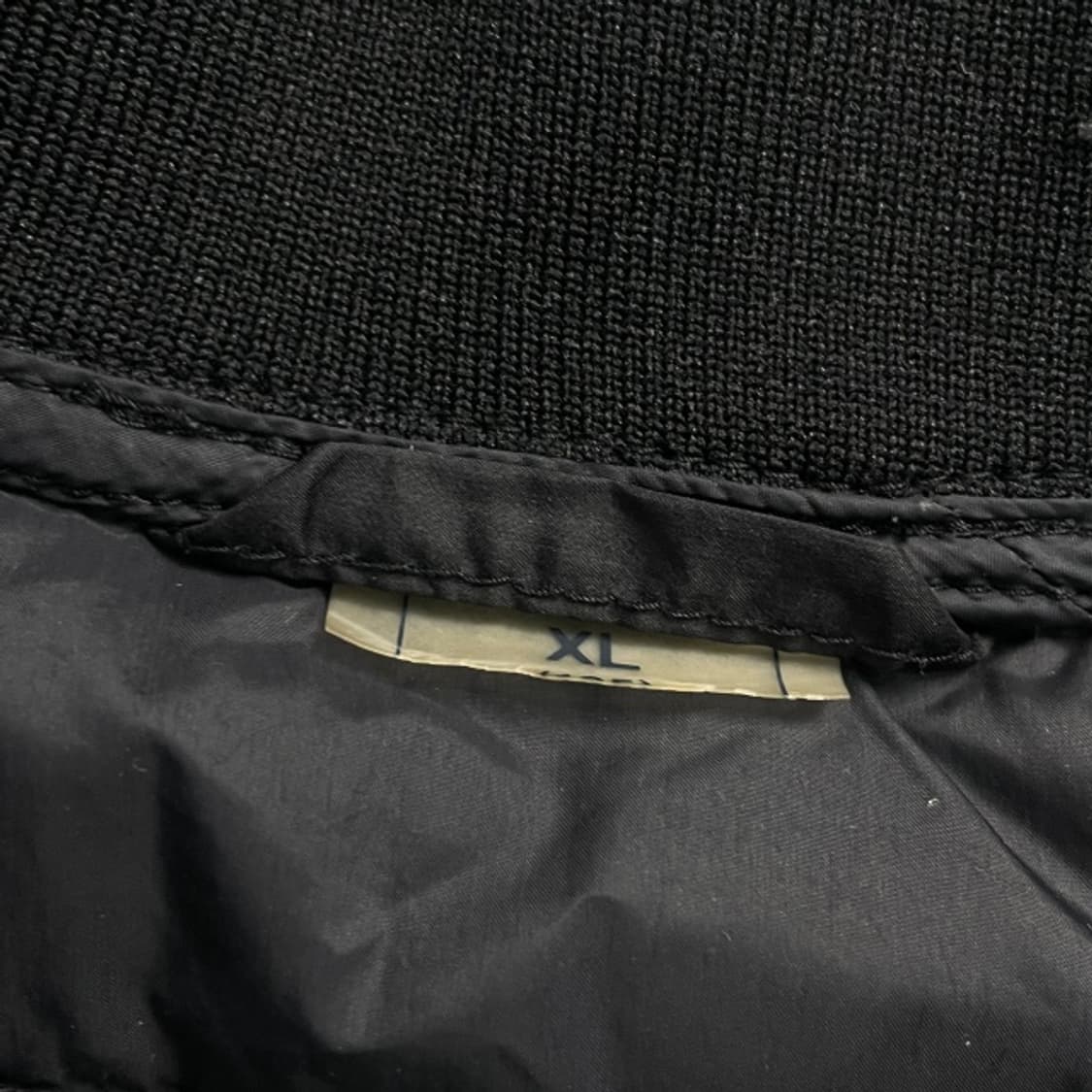 105 몽벨 패딩조끼  상품이미지3