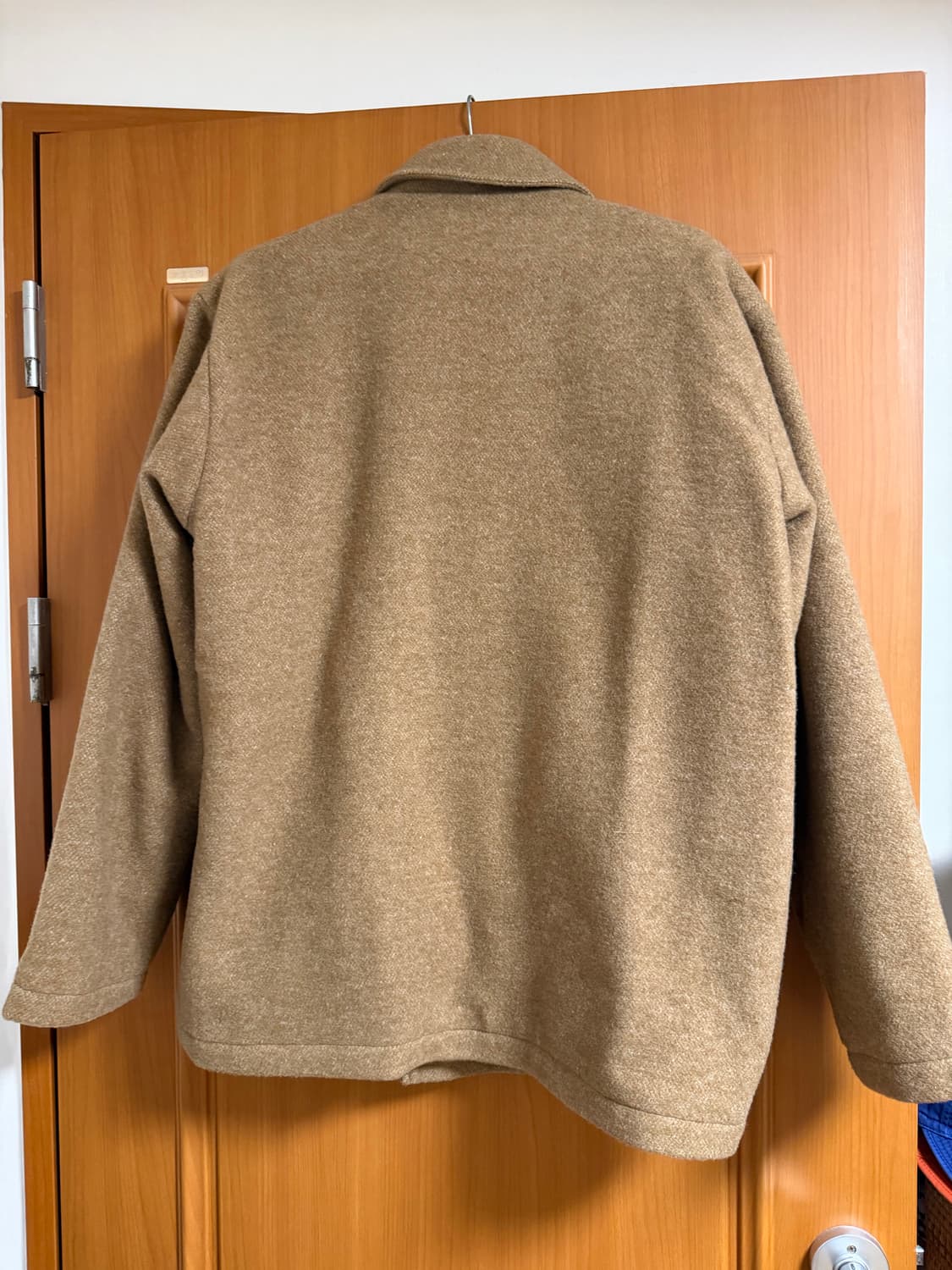 뗄라 3사이즈 Camel Boucle Wool Hunting Jacket 상품이미지3