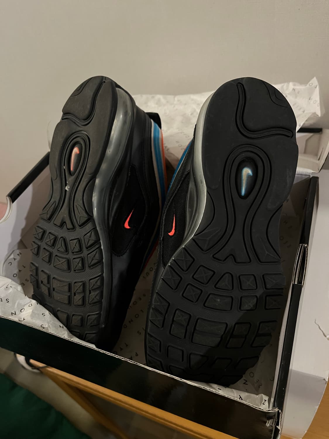 (270) 나이키 에어맥스 97 네온 서울 Nike Air Max 97 상품이미지3