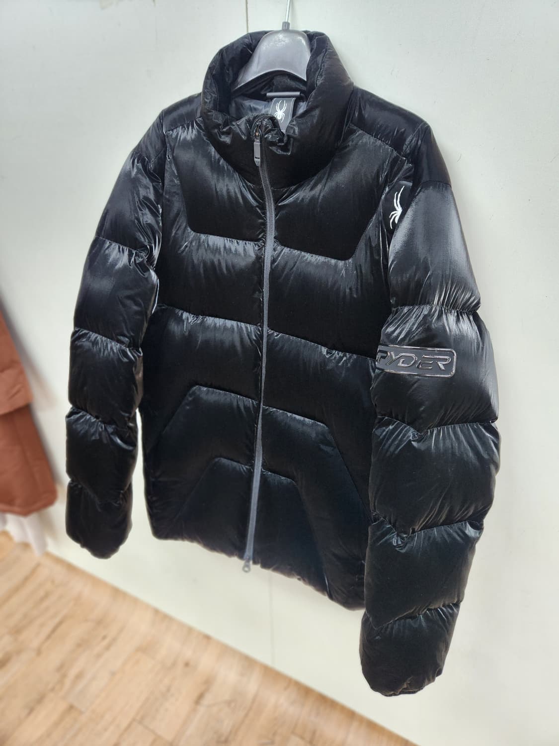 스파이더 공용 볼륨 구스다운 자켓 (95) 상품이미지4