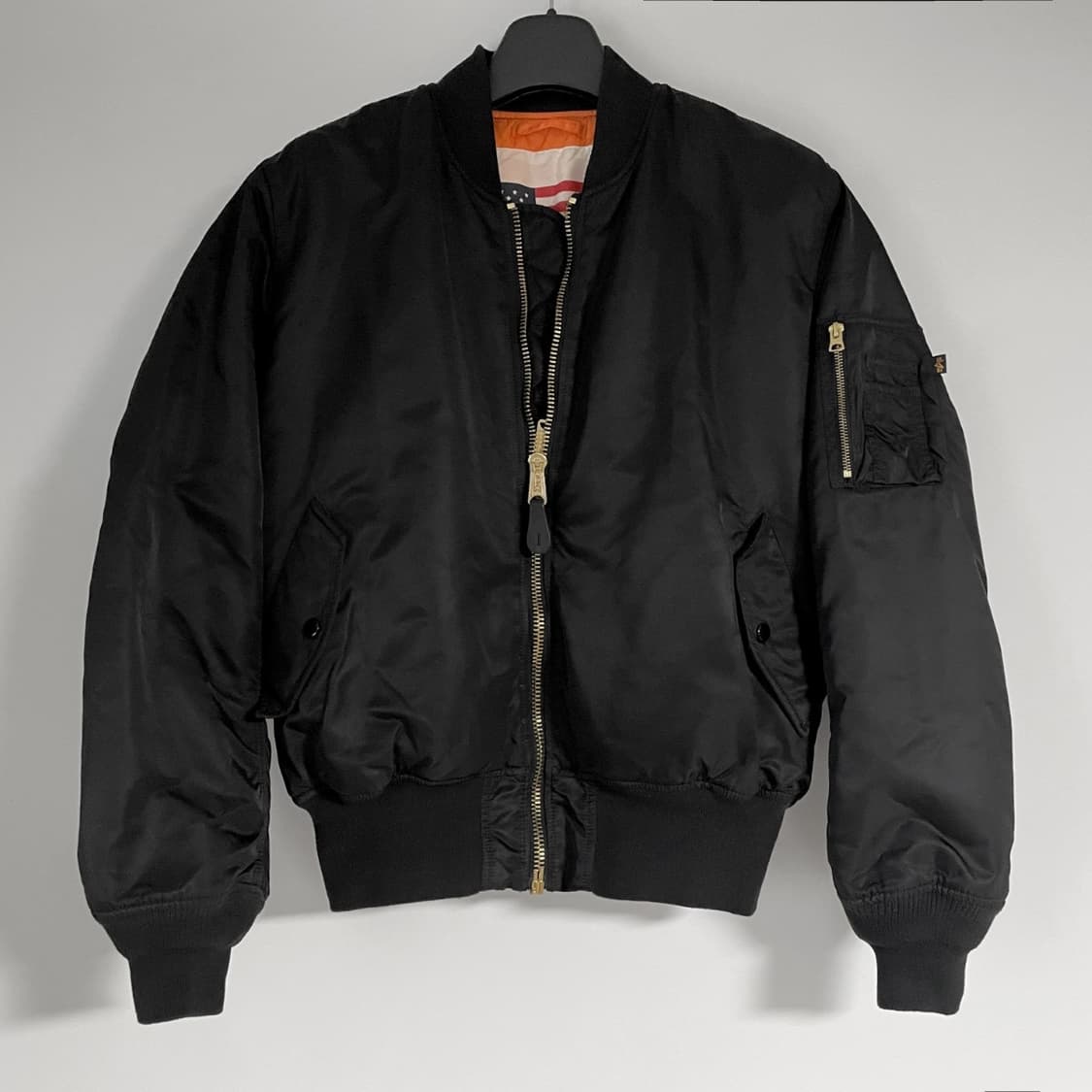 정품] 알파인더스트리 ma-1 레귤러핏 블랙 블러드칫 L 상품이미지1