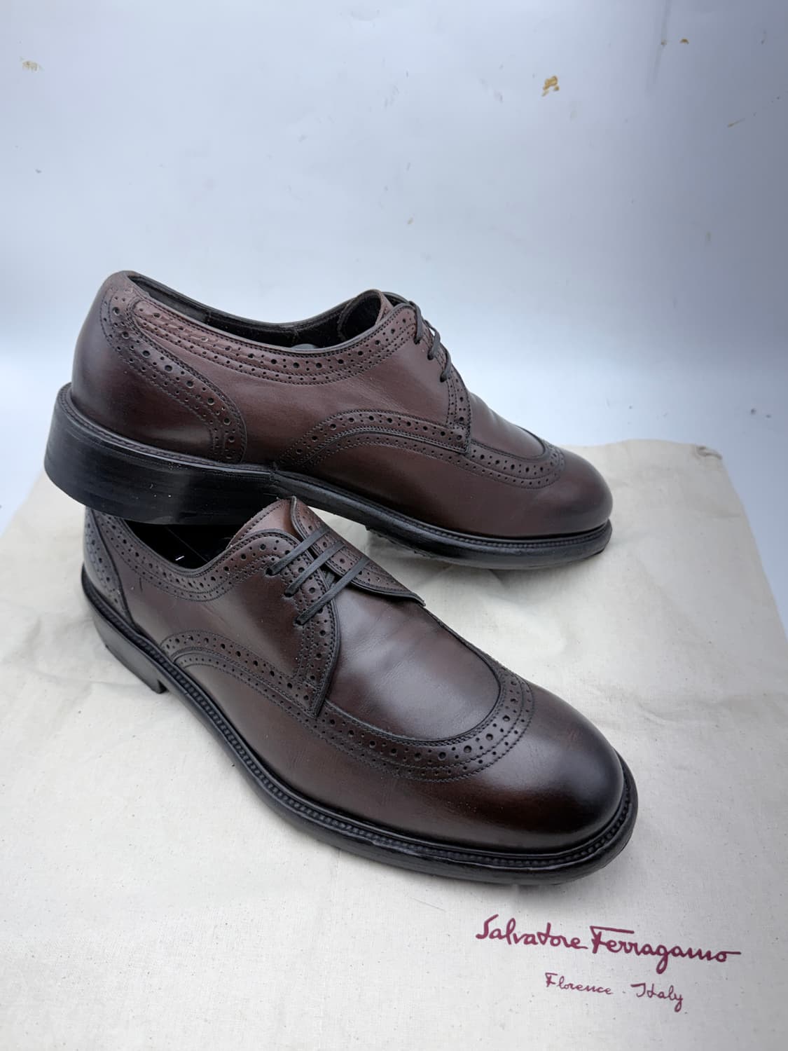 정품)페라가모 250 상품이미지1