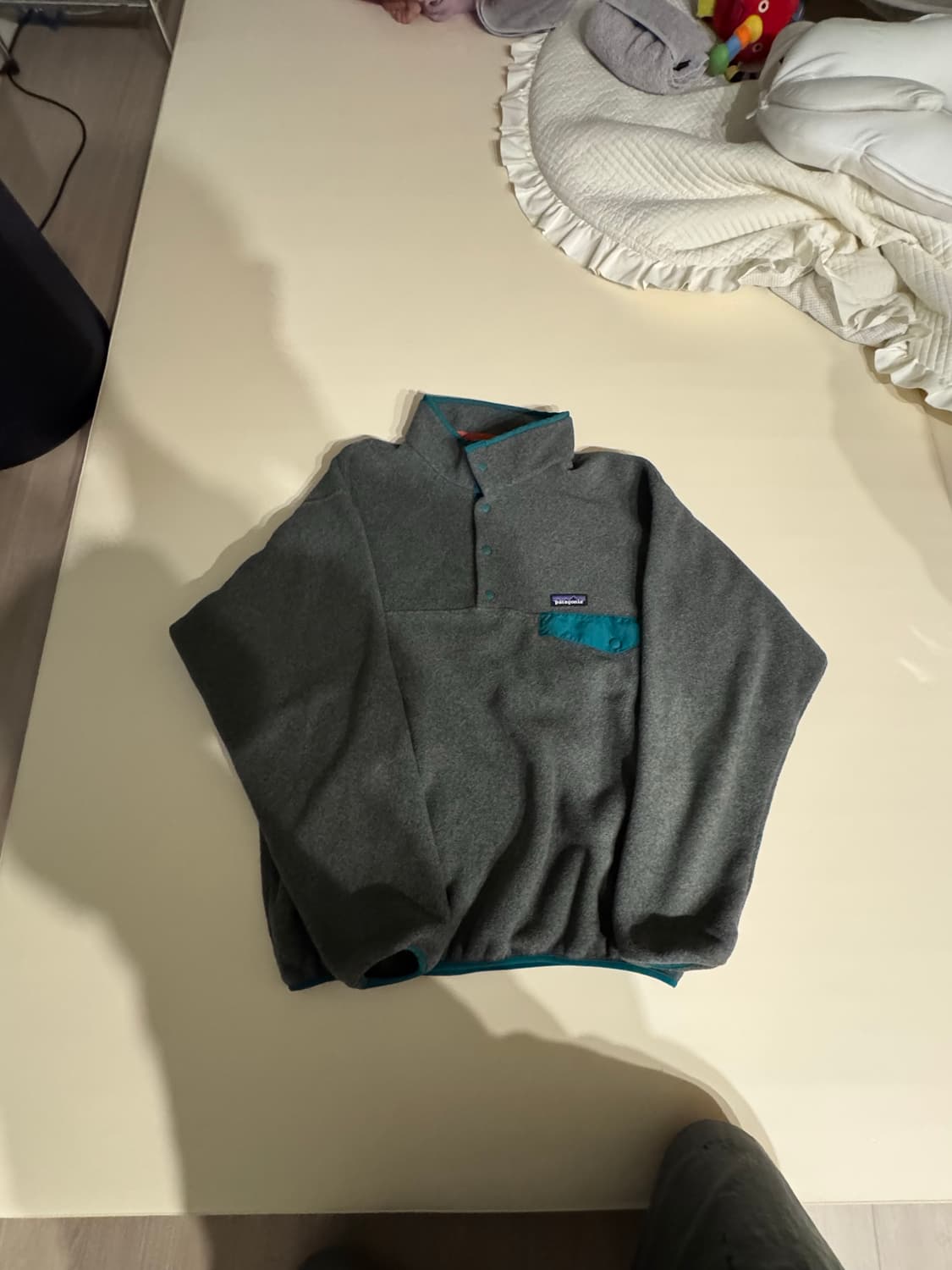 [L] 파타고니아 신칠라 리젠그린 샤이아 라보프 새상품급 상품이미지2