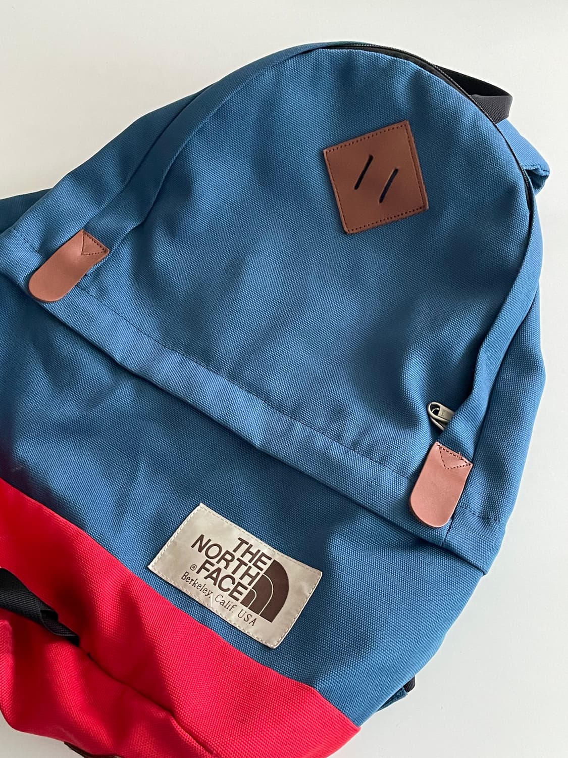 The North Face Daypack Heritage Backpack 상품이미지3