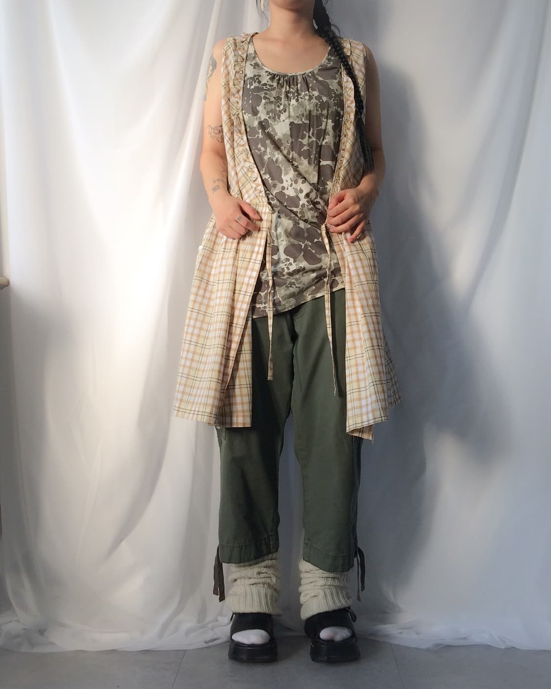 Check pattern frill wrap vest 상품이미지7