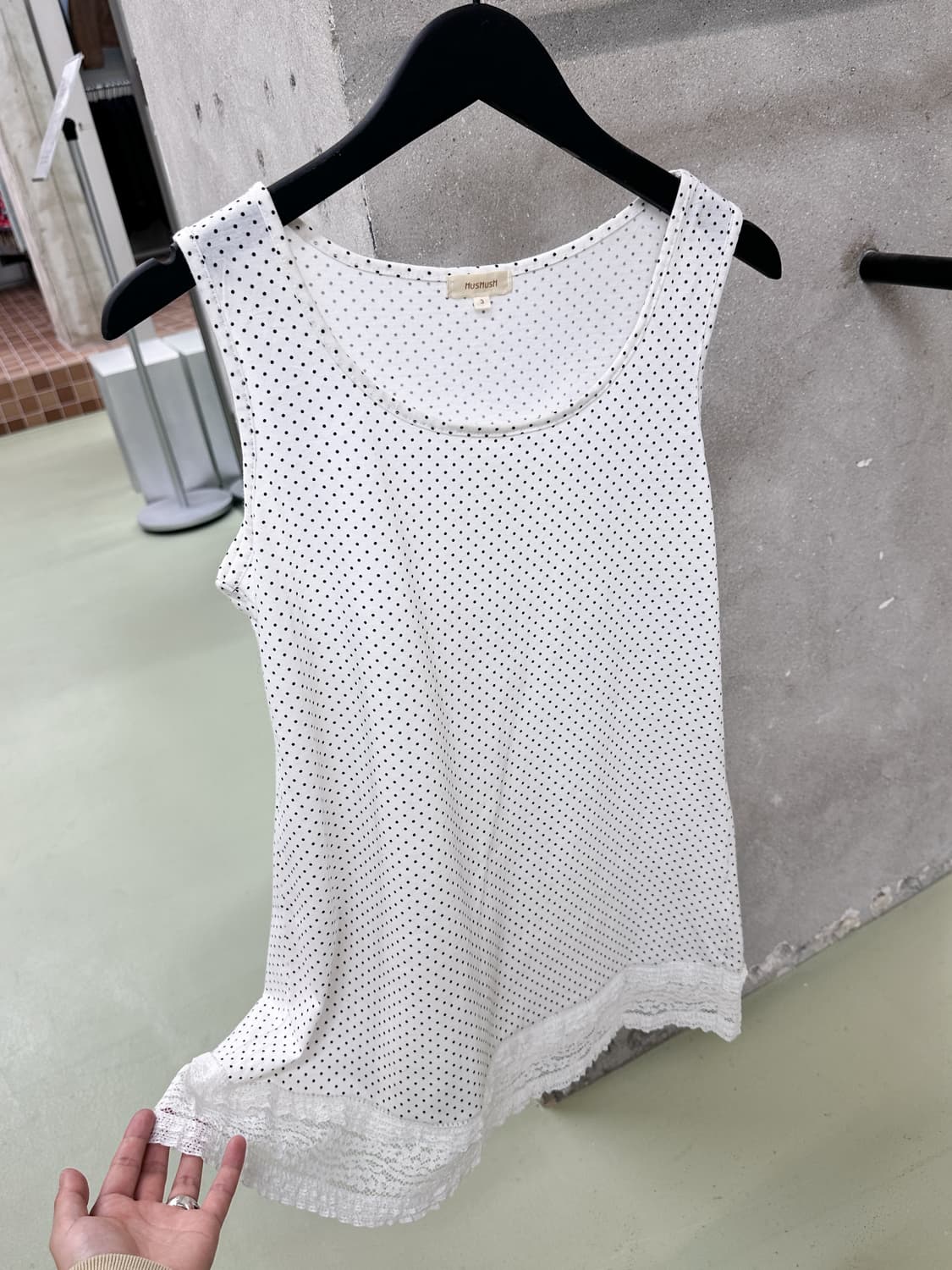 dot lace sleeveless 상품이미지1