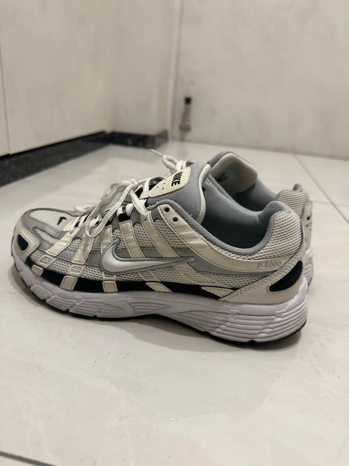 나이키 P-6000 세일 울프 그레이 (260) 상품이미지3