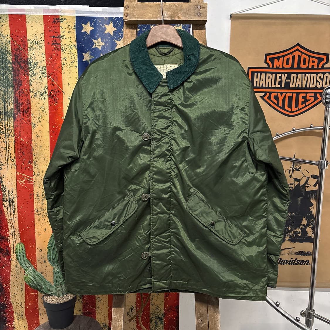 70s 오리지널 U.S. NAVY A-1덱자켓 딥그린 코듀로이 N437 상품이미지1
