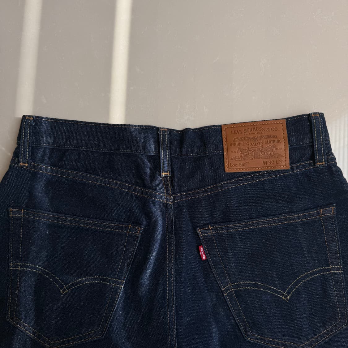 [32/32] 리바이스 568 생지 데님 상품이미지1