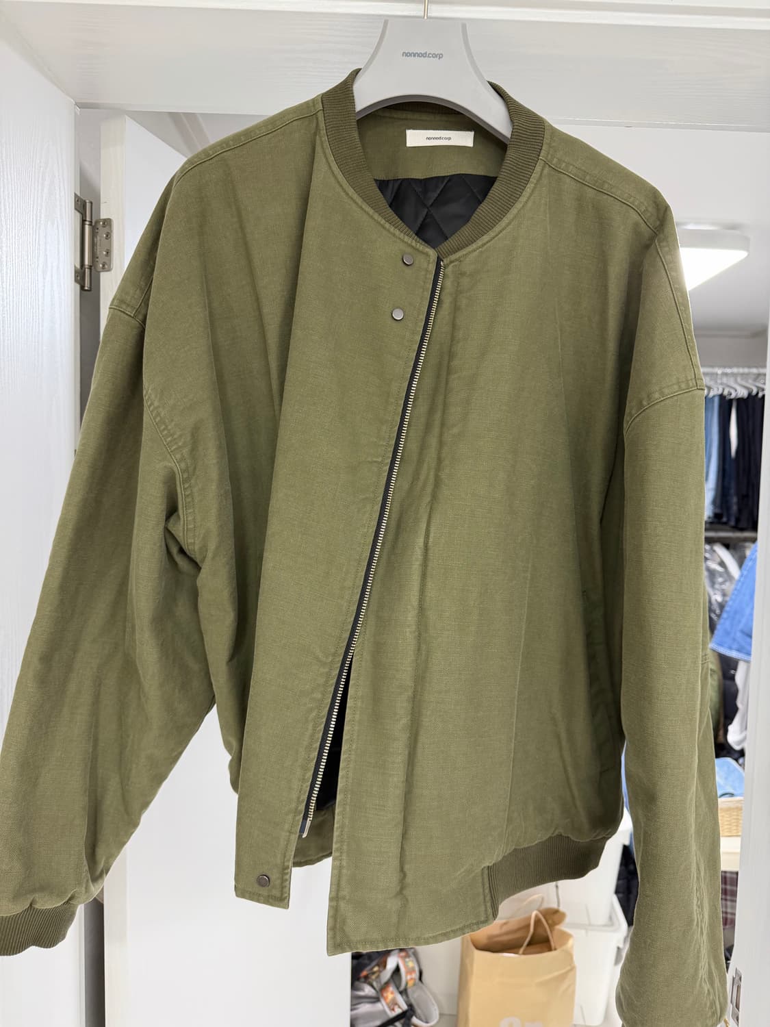 논노드  서퍼다이봄버 카키 상품이미지1