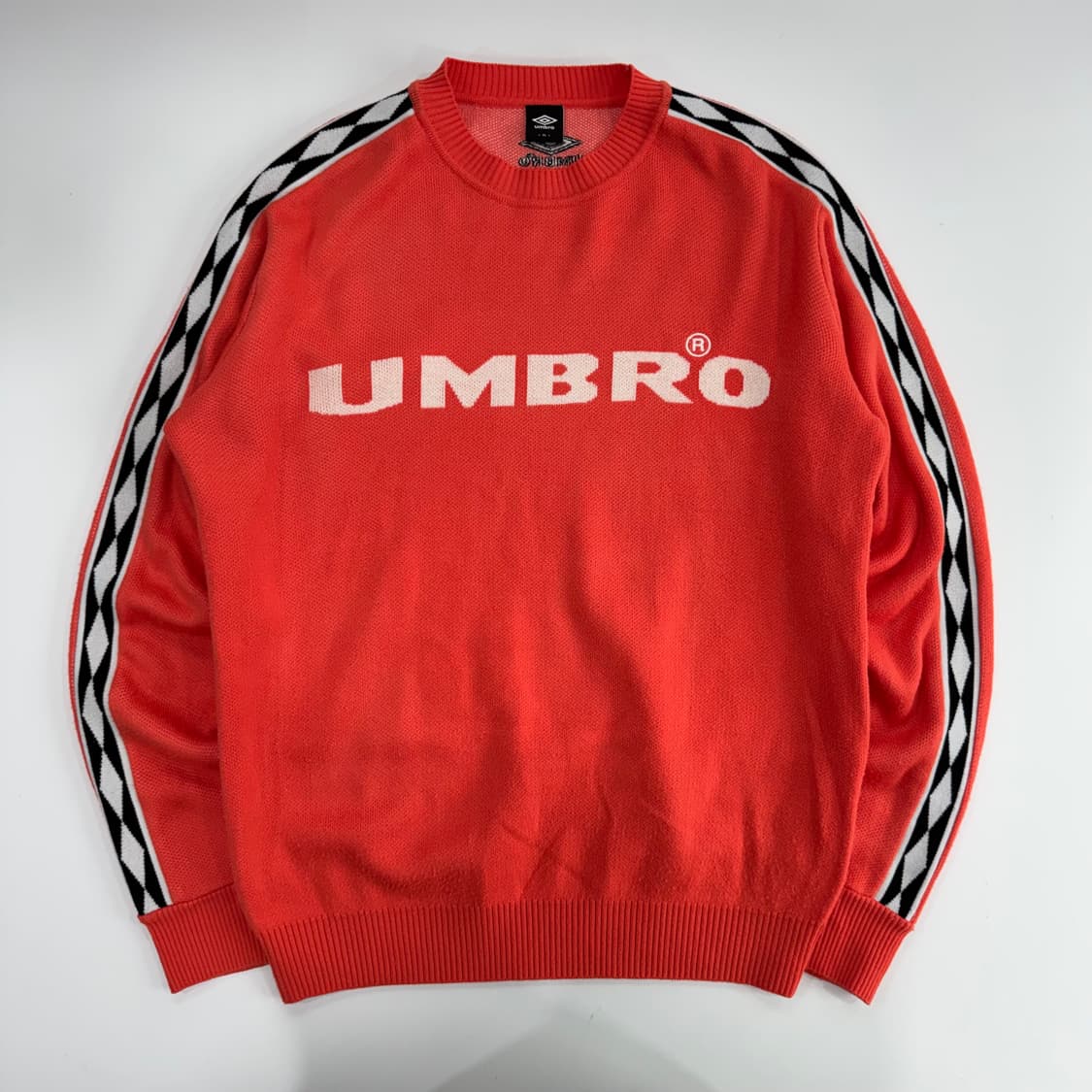 Umbro 엄브로 화이트 로고 오렌지 니트 상품이미지3