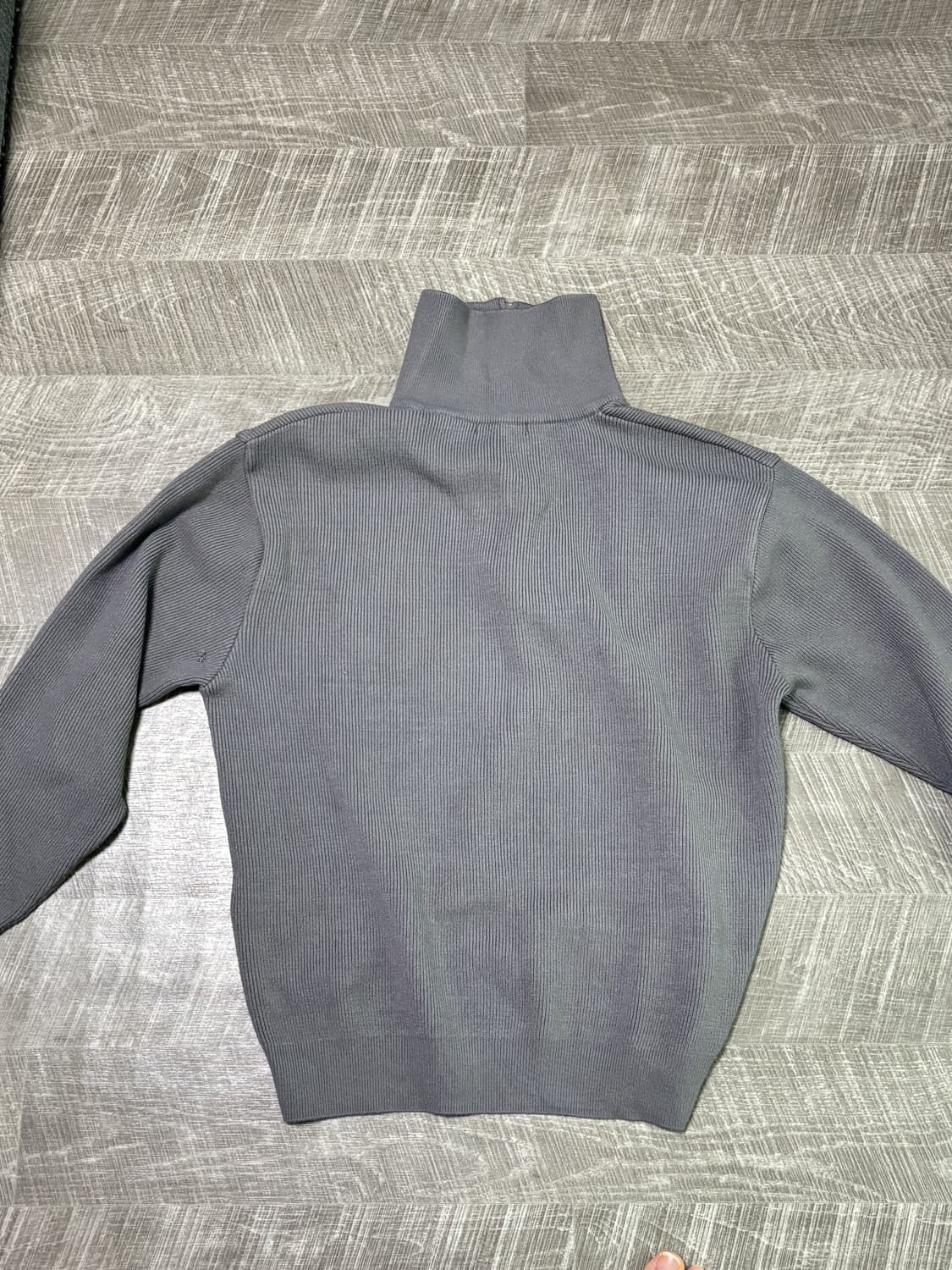 드로우핏 회색 반집업 니트M  상품이미지2