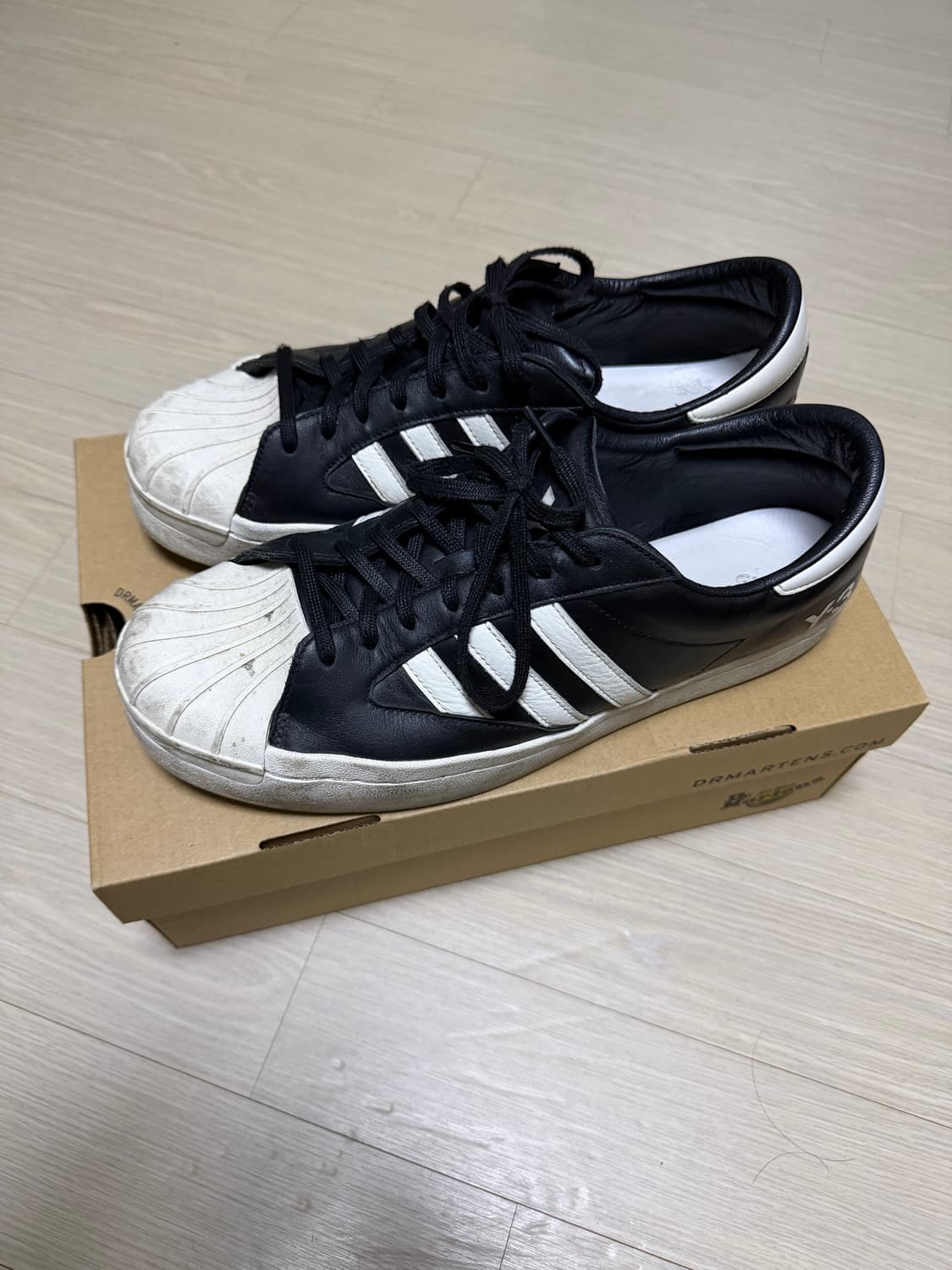 Y-3 슈퍼스타 요지스타  상품이미지1