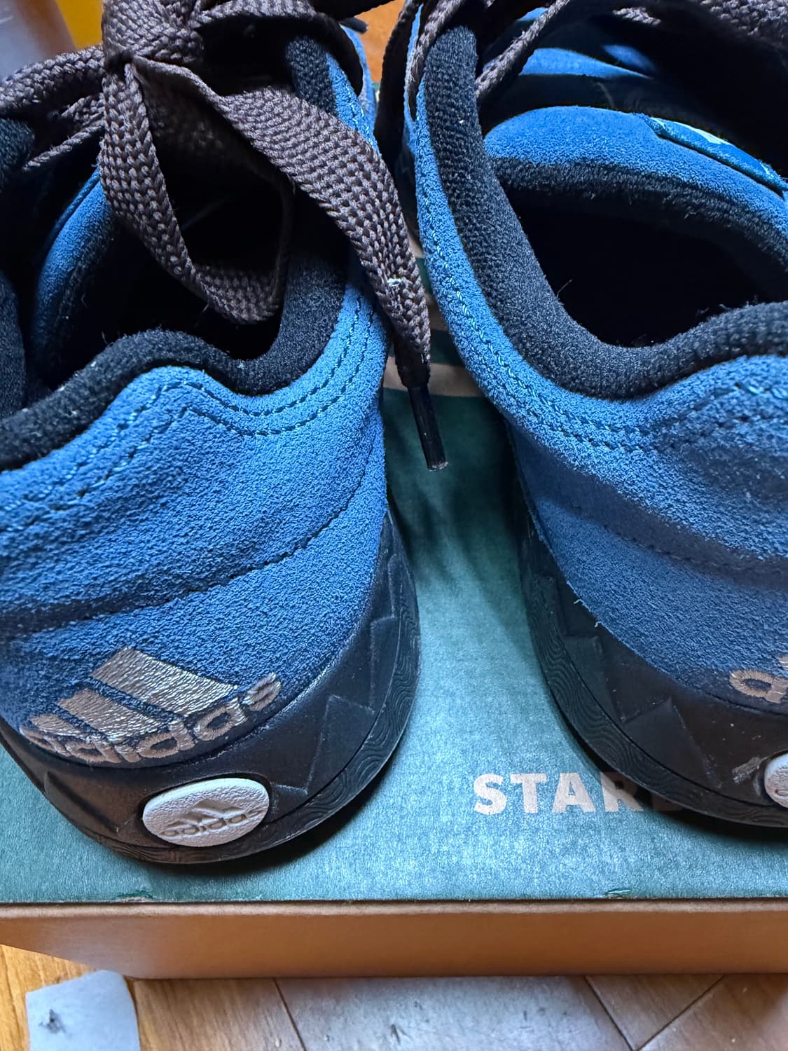 아디다스 아디매틱 팬톤 225 상품이미지2