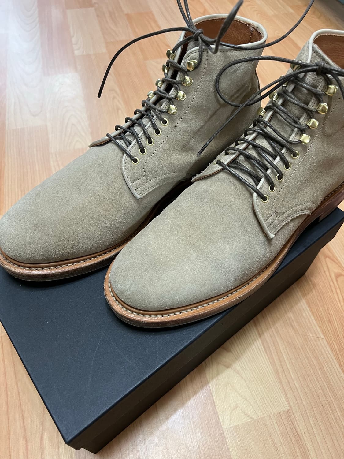 바이버그 더비 부츠 카프스웨이드 8사이즈 알든 상품이미지3