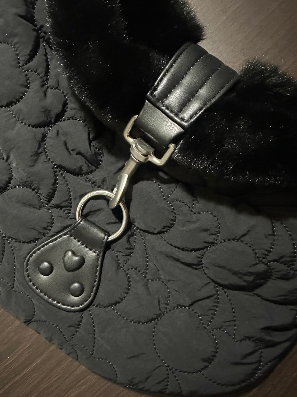 키르시 체리 퀼팅 퍼 핸드백 새제품 상품이미지6