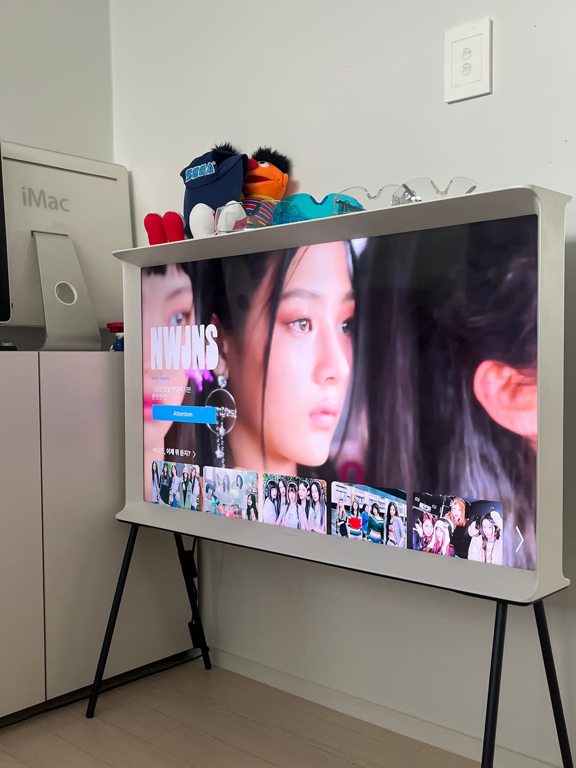 삼성 올드 세리프 티비 UHD 40인치 (인테리어 오브제)  상품이미지2