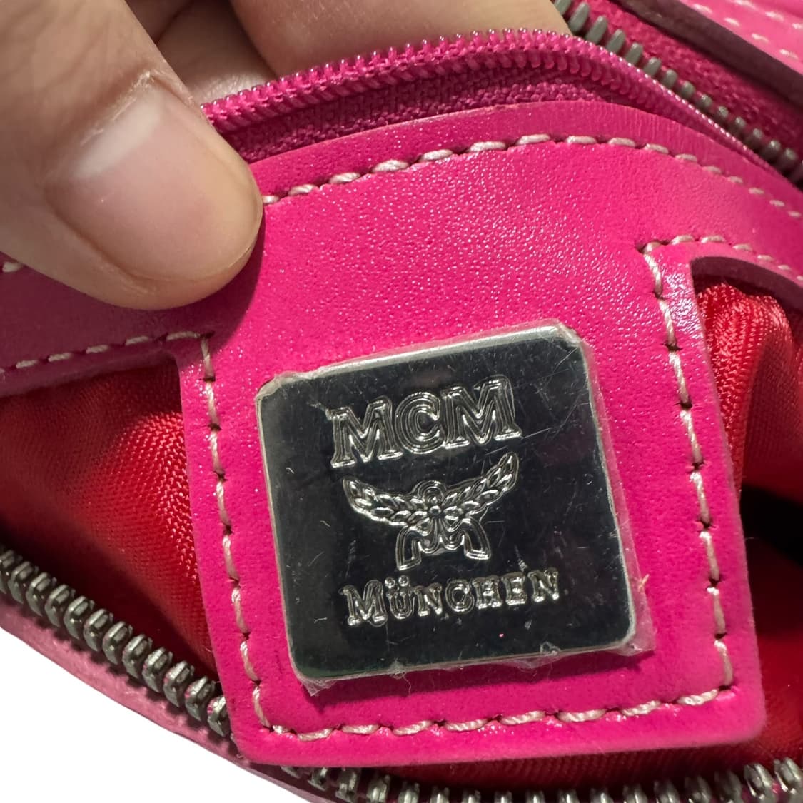 MCM 딸기우유 숄더백 상품이미지9