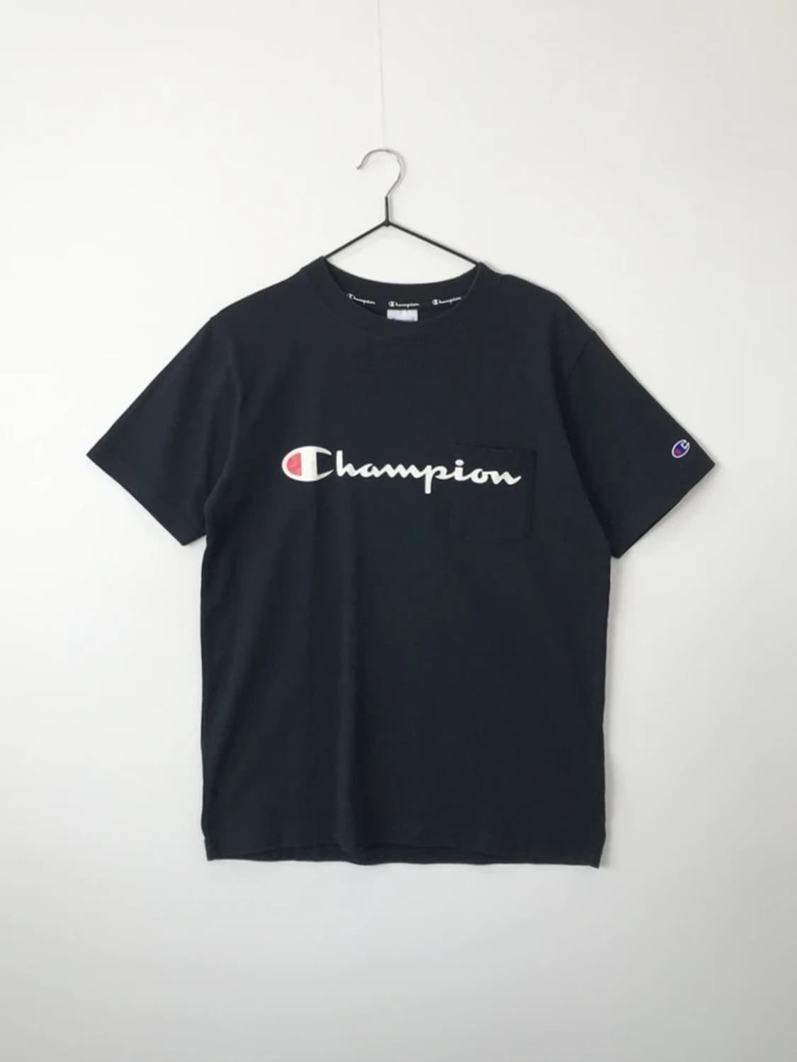 Champion Black Script Logo Tee 상품이미지4