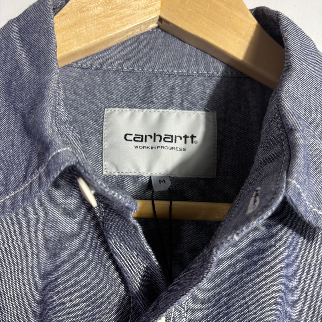 칼하트 빈티지 투포켓 샴브레이 데님 셔츠 (무료배송) 상품이미지3