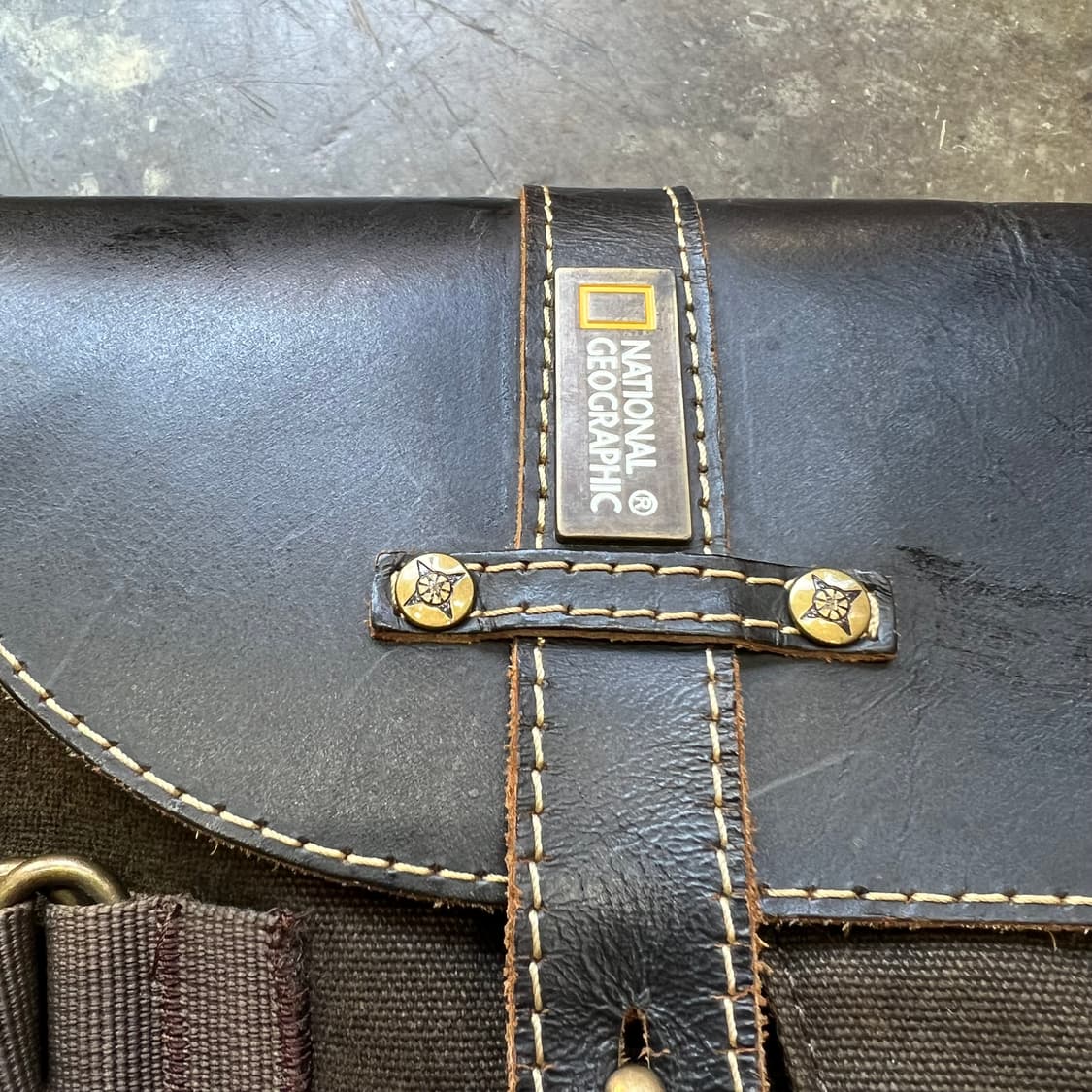 내셔널지오그래픽 크로스백 가방 카메라가방 상품이미지2