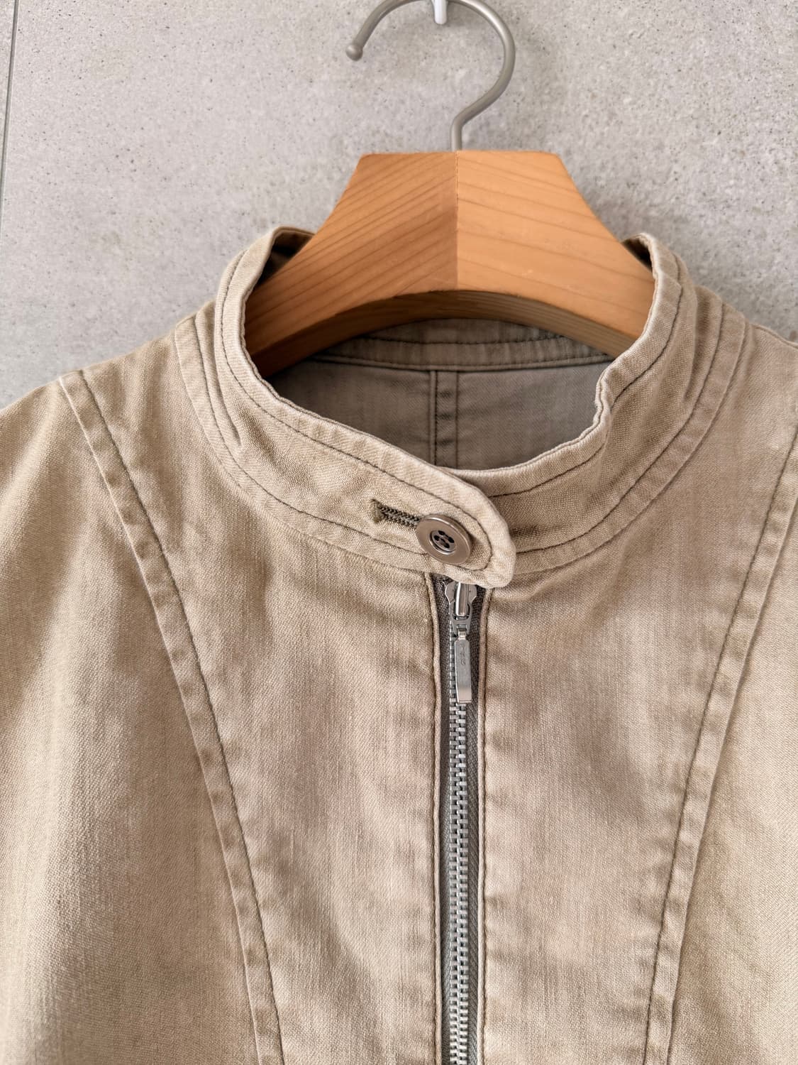 린넨 혼방 풀집업 자켓 하이넥 마감이 고급스러워요 상품이미지4