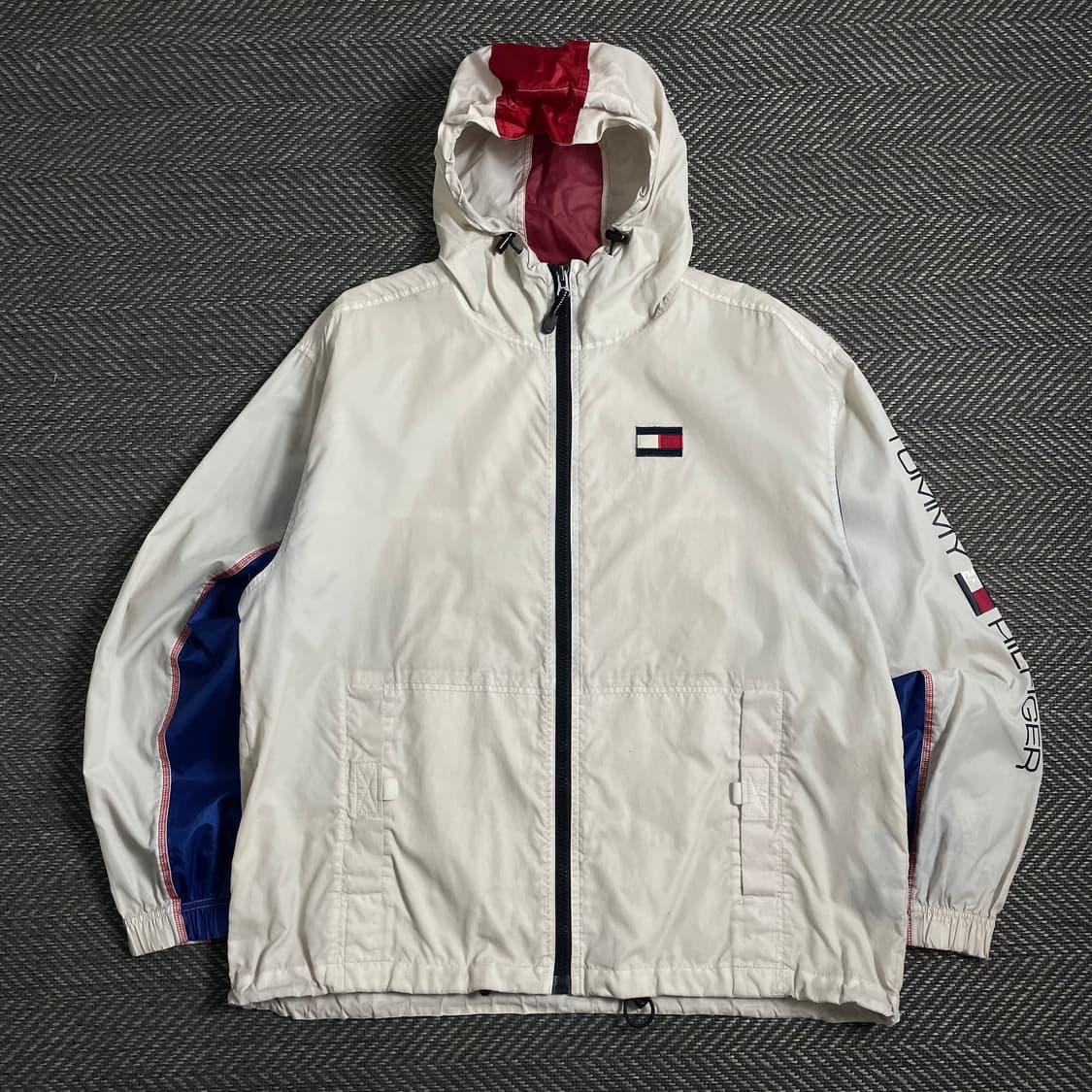 00s 타미힐피거 스펠아웃 빅로고 바람막이  o 4321 상품이미지1