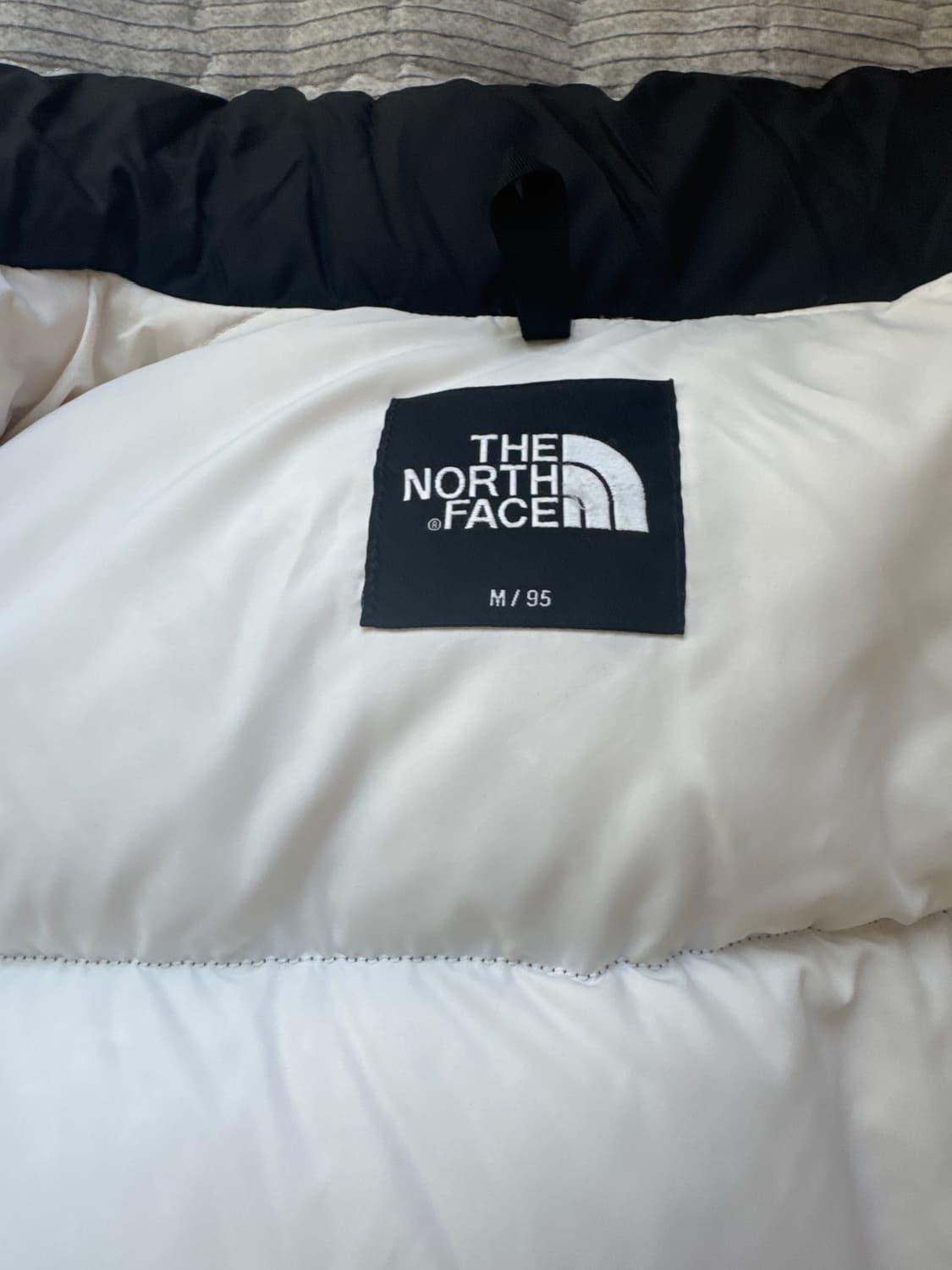 노스페이스 m패딩 상품이미지3