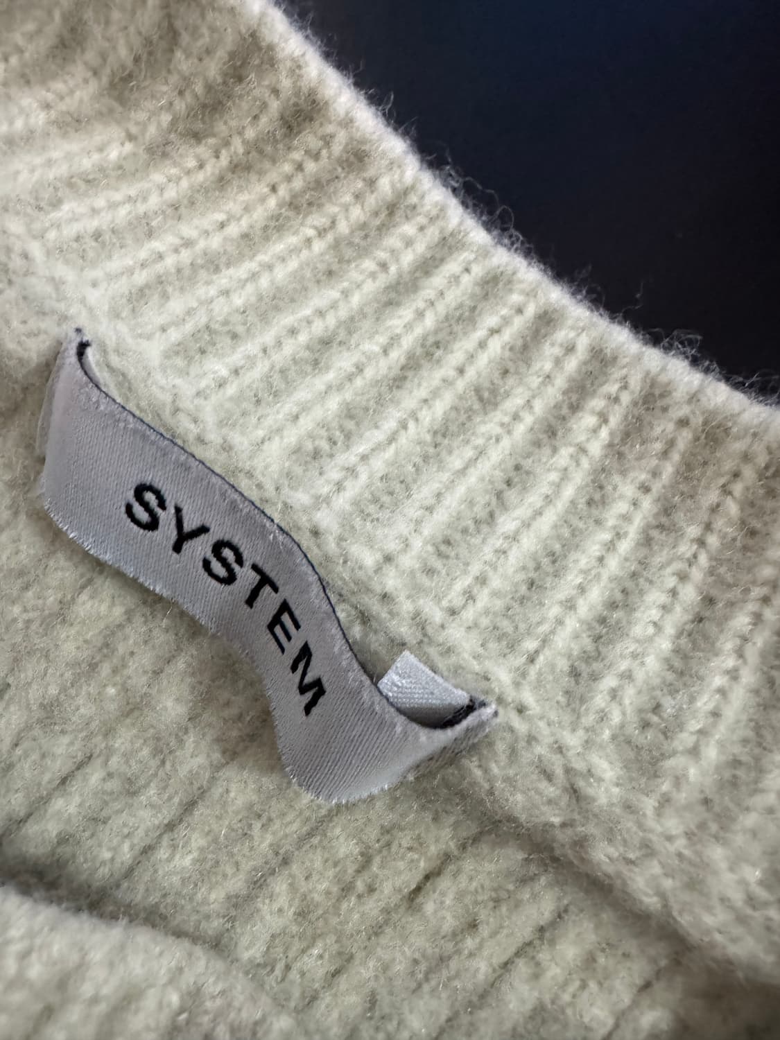 여성 한섬 시스템 23년도 스트라이프 크롭 니트 S 상품이미지3