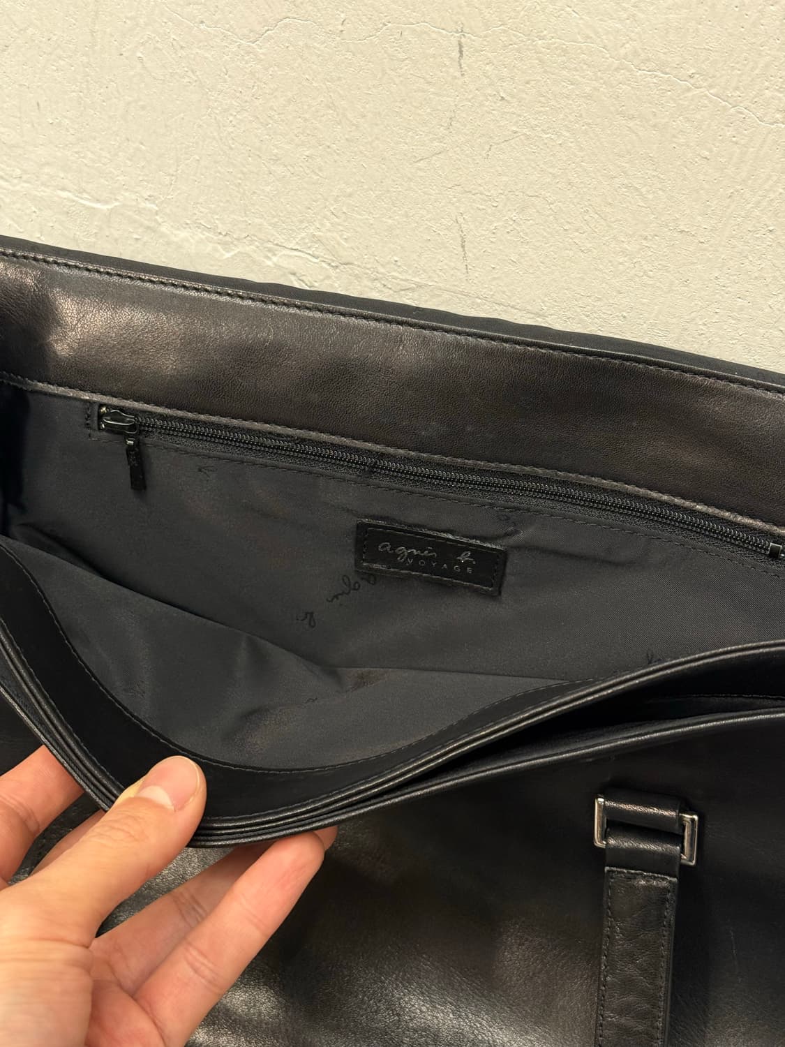 Japan AGNES B. Leather Flap Bag 상품이미지7