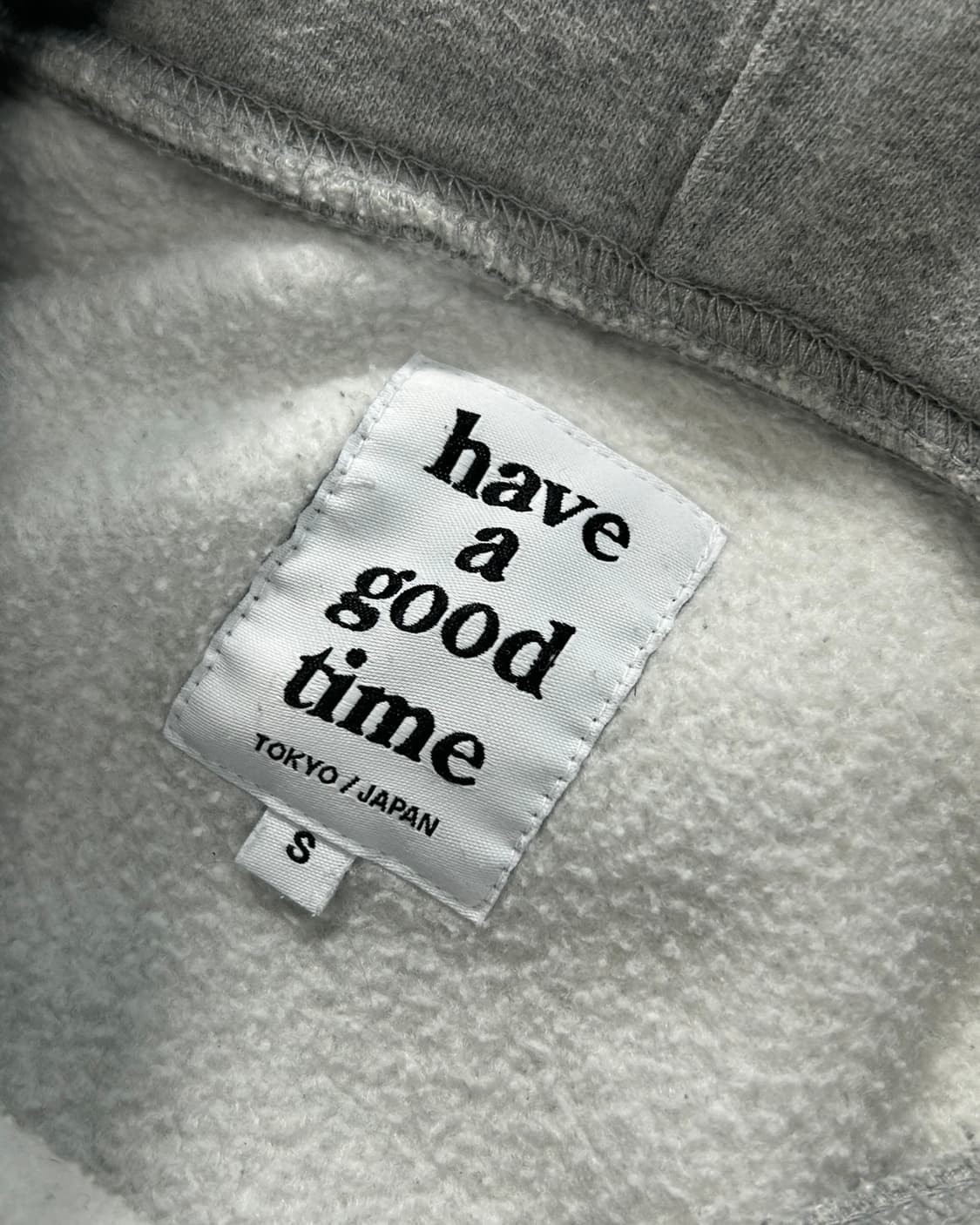 헤브어굿타임 그레이 빅로고 후드티  상품이미지6