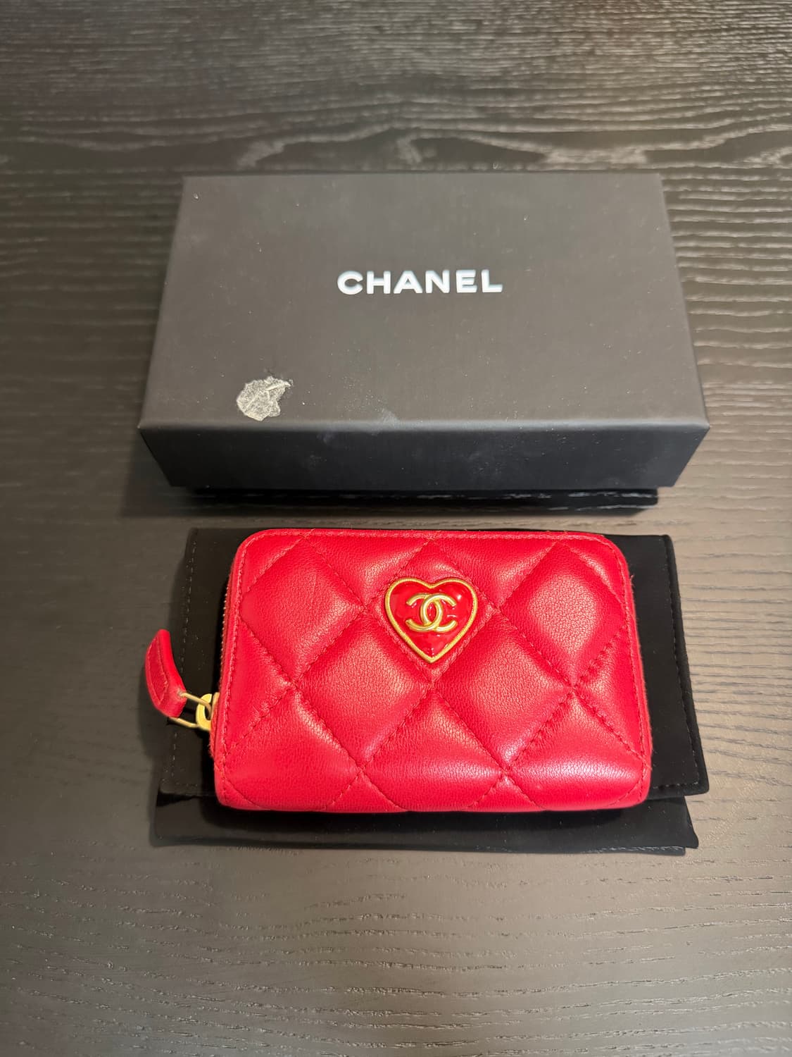 샤넬 하트 CC로고 지갑 상품이미지1