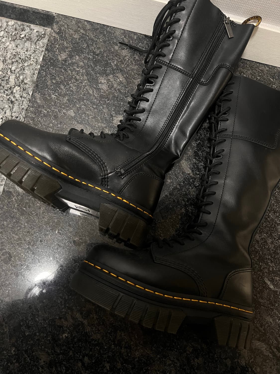 닥터마틴 오드릭 20i 상품이미지5