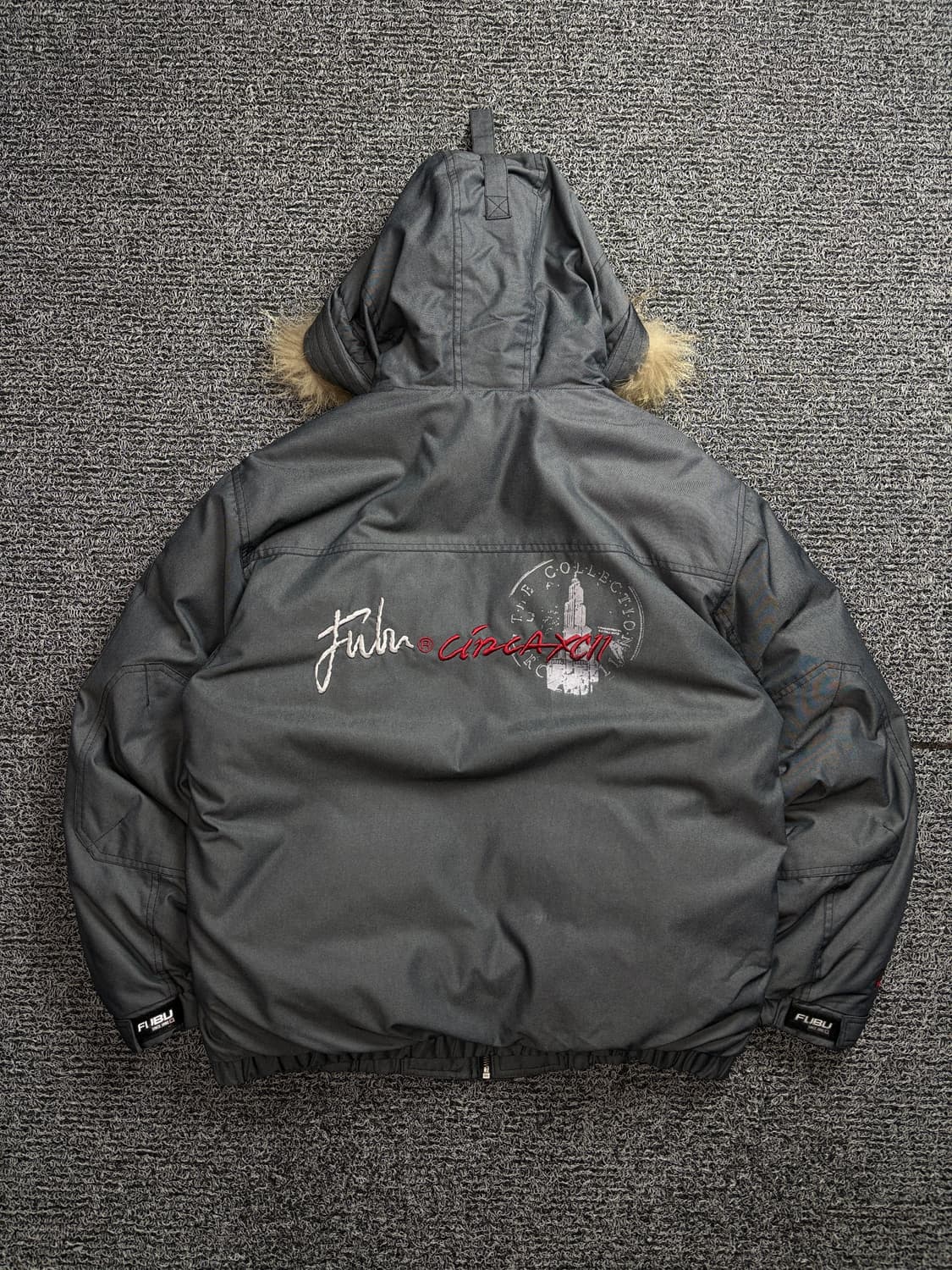 00s 후부 올드스쿨 유틸리티 라쿤 N-2B 다운 파카 2023 상품이미지5