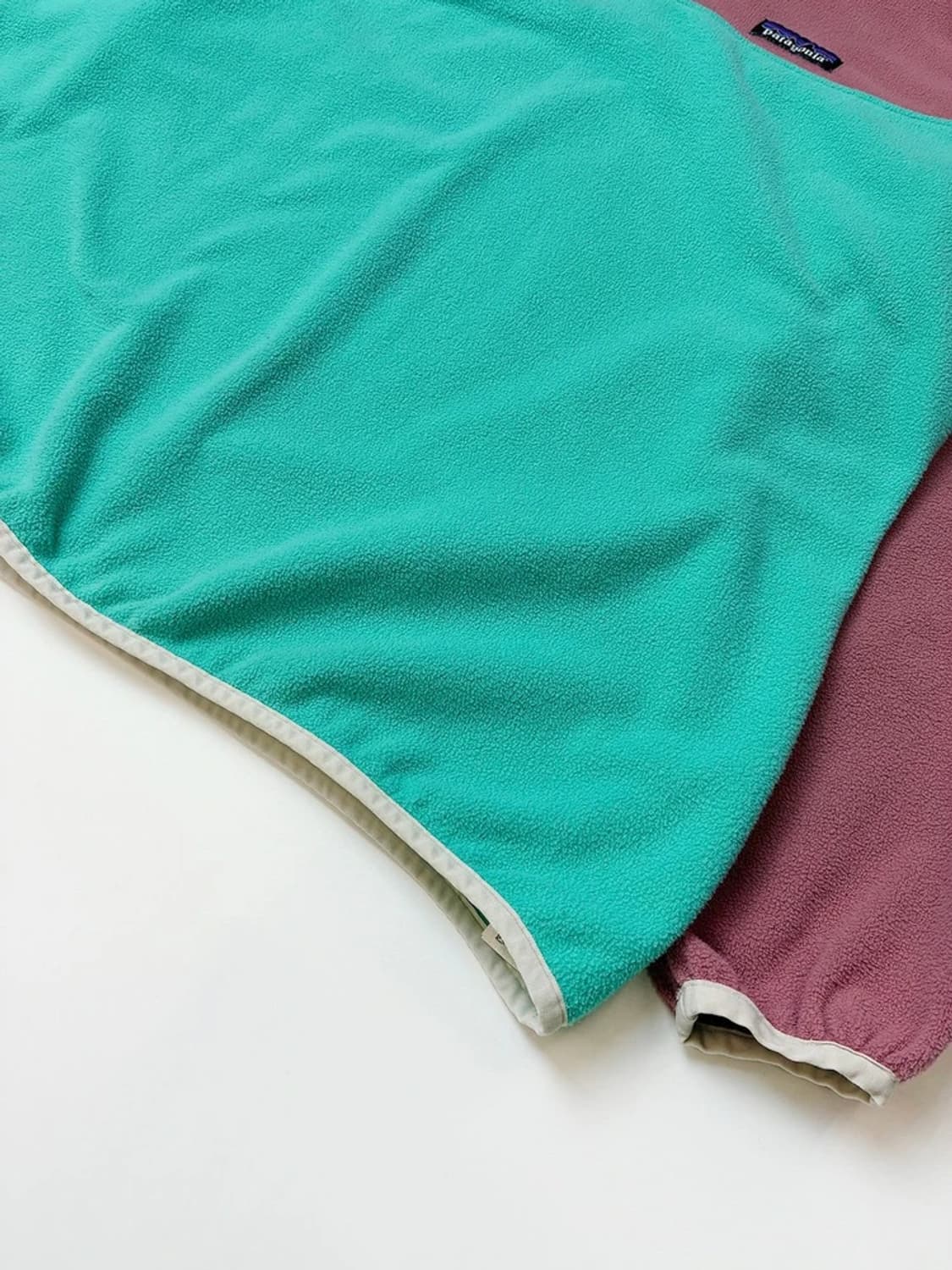 파타고니아 배색 마이크로 D 스냅티 하프버튼 풀오버 후리스 PN5153 상품이미지4