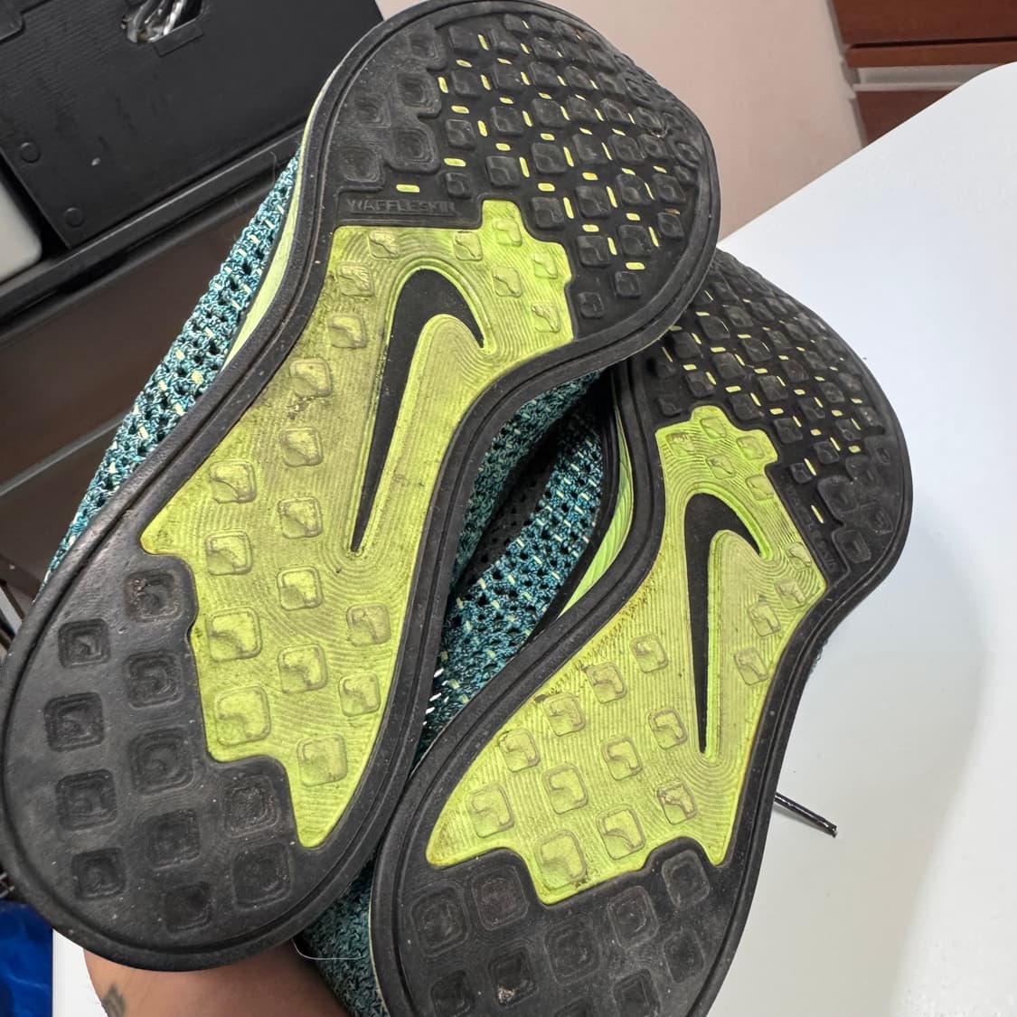 나이키 플라이니트 레이서 블루라군 526628-401 판매합니다. 상품이미지3