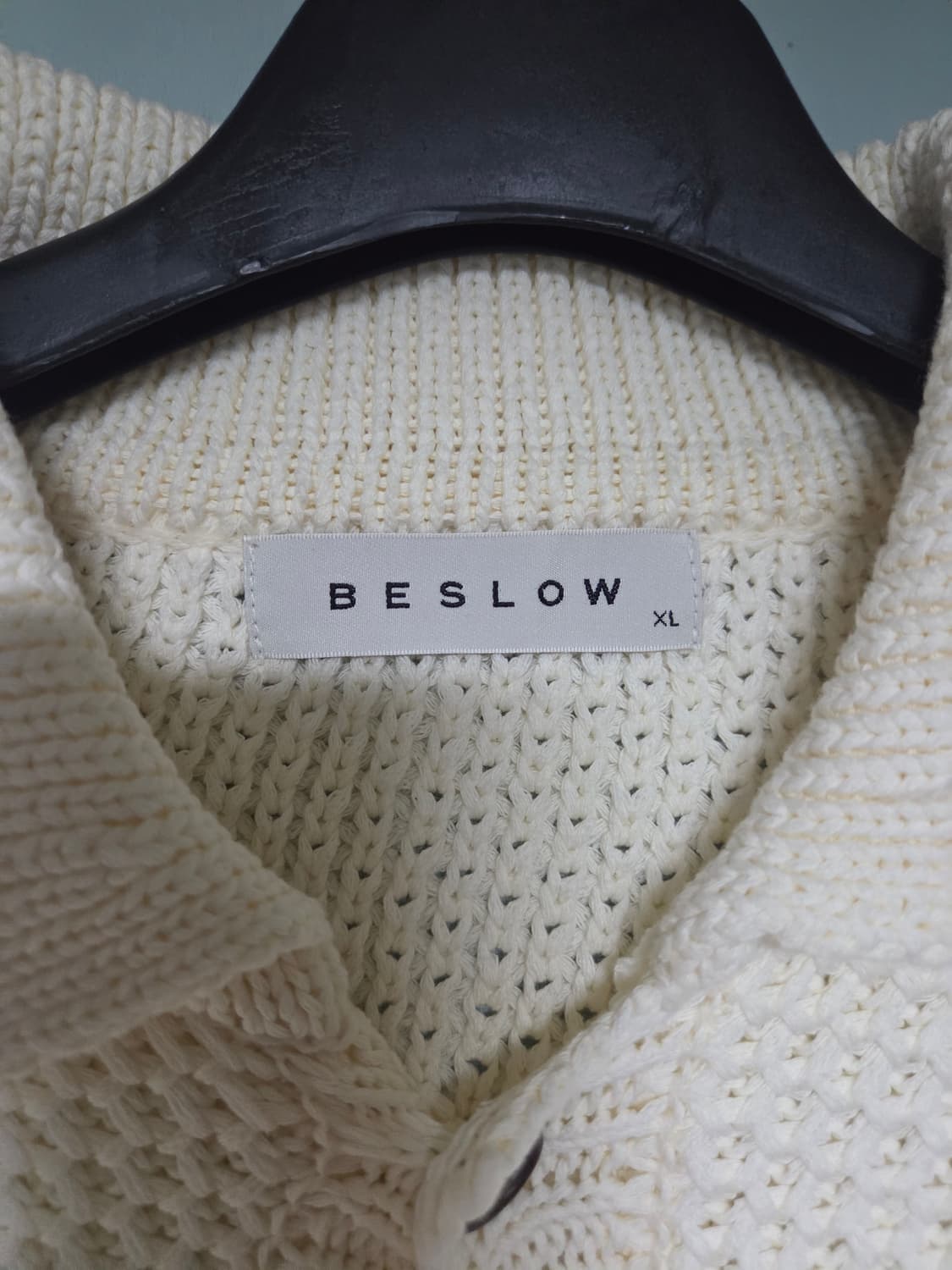 비슬로우 카라넥 니트 아이보리 새상품 판매 beslow 상품이미지3