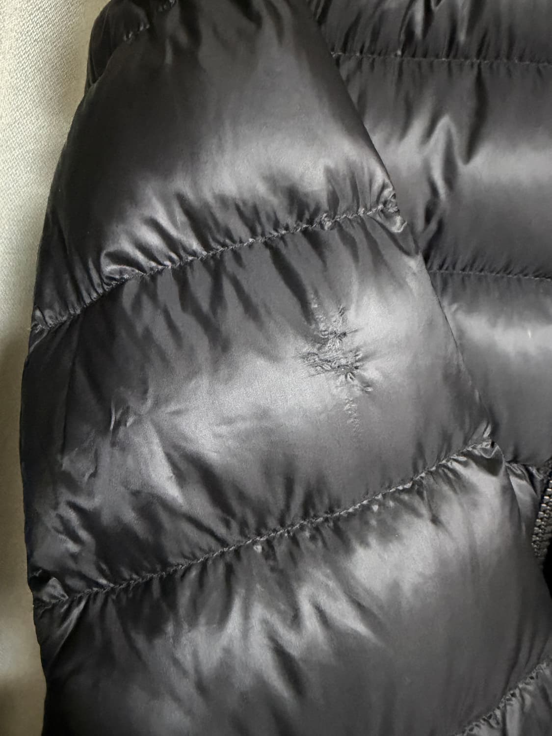 몽클레어 마이오소티스 5사이즈 팝니다 상품이미지7