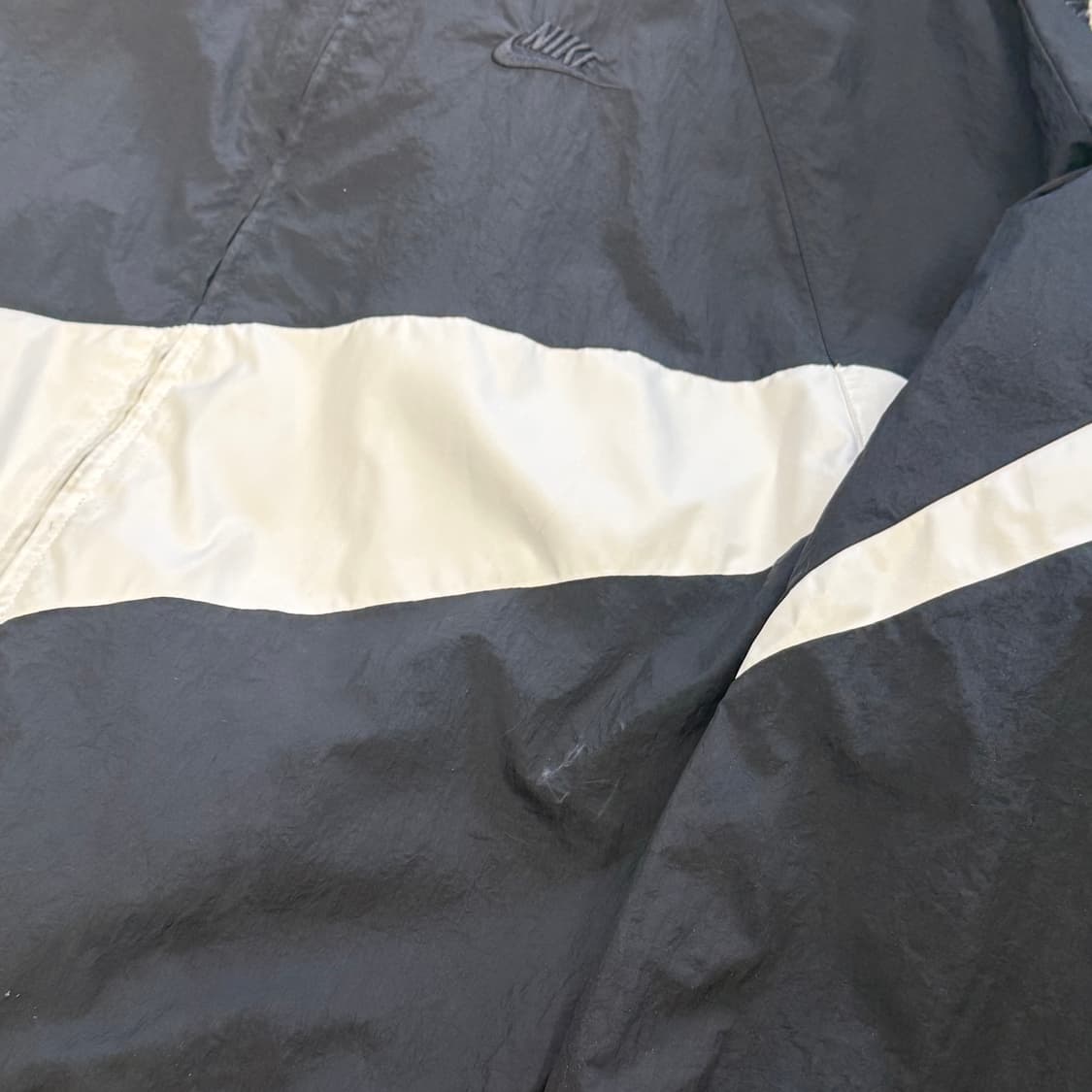 S 나이키 빅스우시 블랙 바람막이 상품이미지6