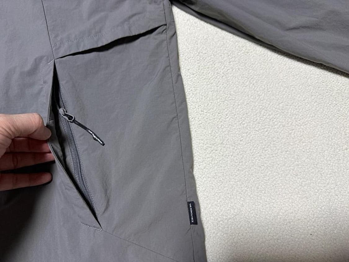 노스페이스 바람막이 자켓 남성용 105사이즈 상품이미지3