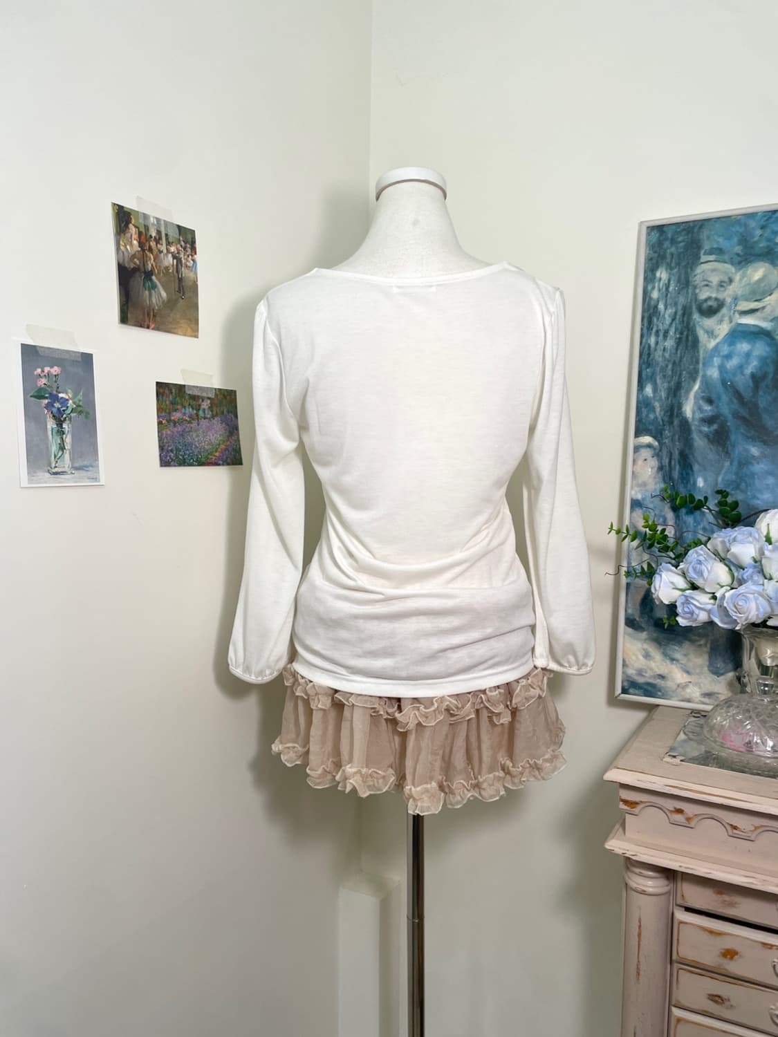 white ruffle point puff sleeve top 상품이미지3