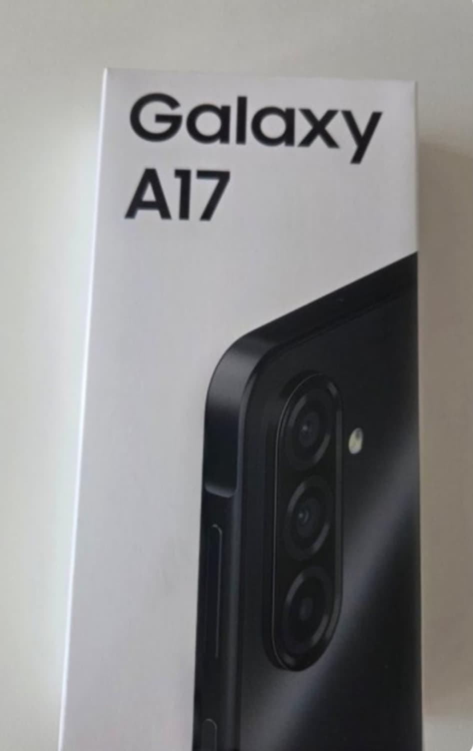 삼성 갤럭시 A17  128GB

[미개봉] 삼성 갤럭시 A17  128 상품이미지3