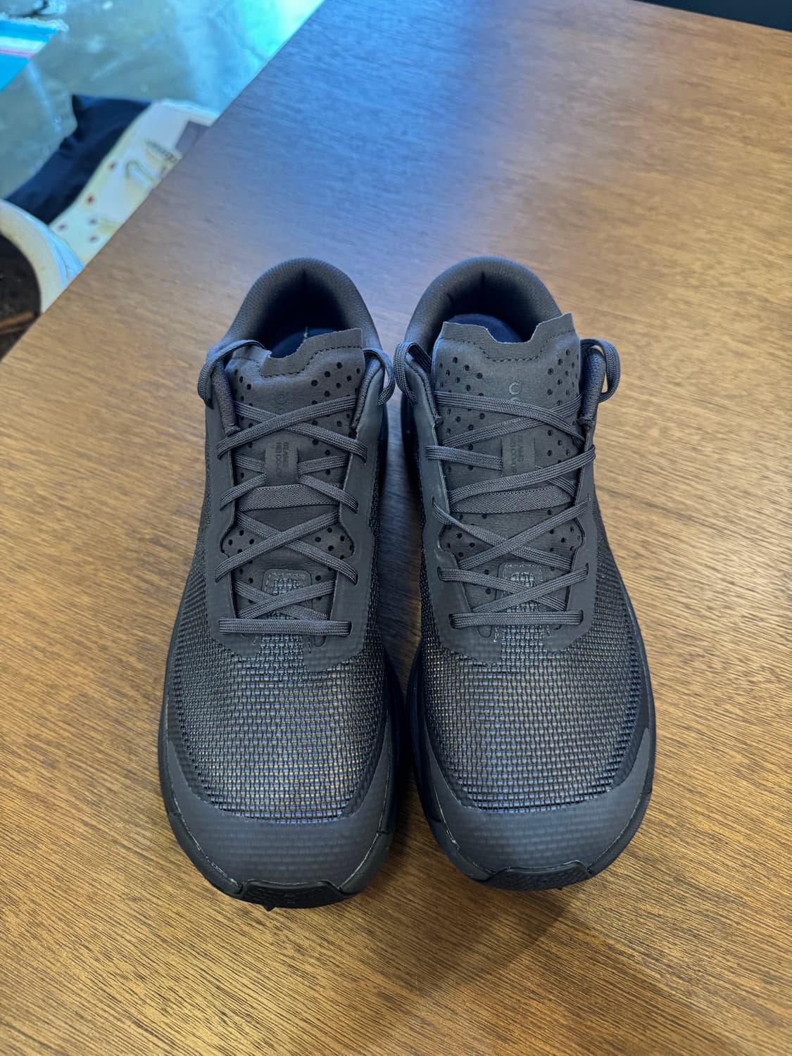 [260mm] 온러닝 x 빔즈 x 레이 클라우드 울트라3 아이언블랙 상품이미지3